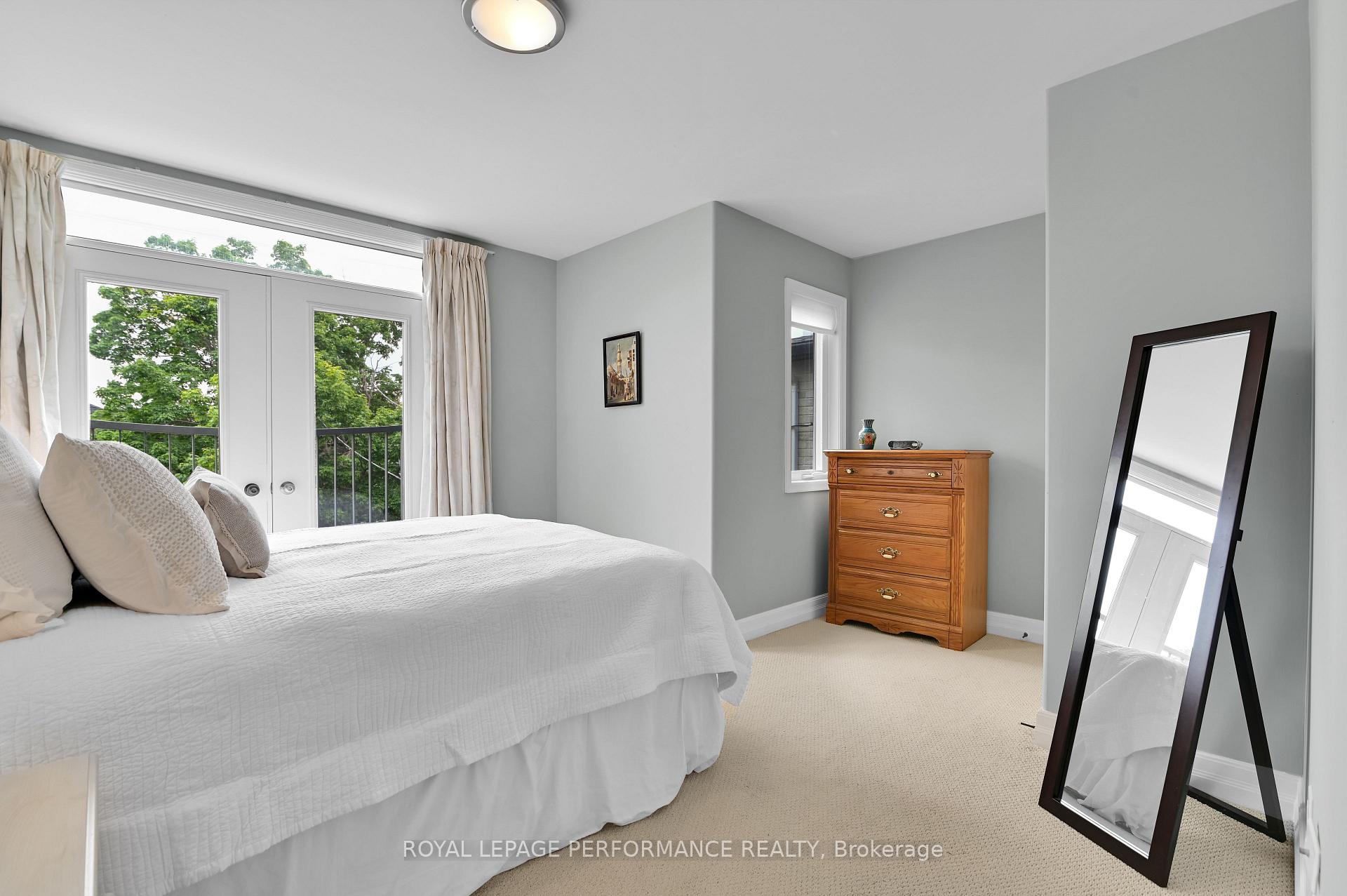 Photo 18 of Unit B, 376 Winston Avenue, Ottawa, Westboro West — HOMEH