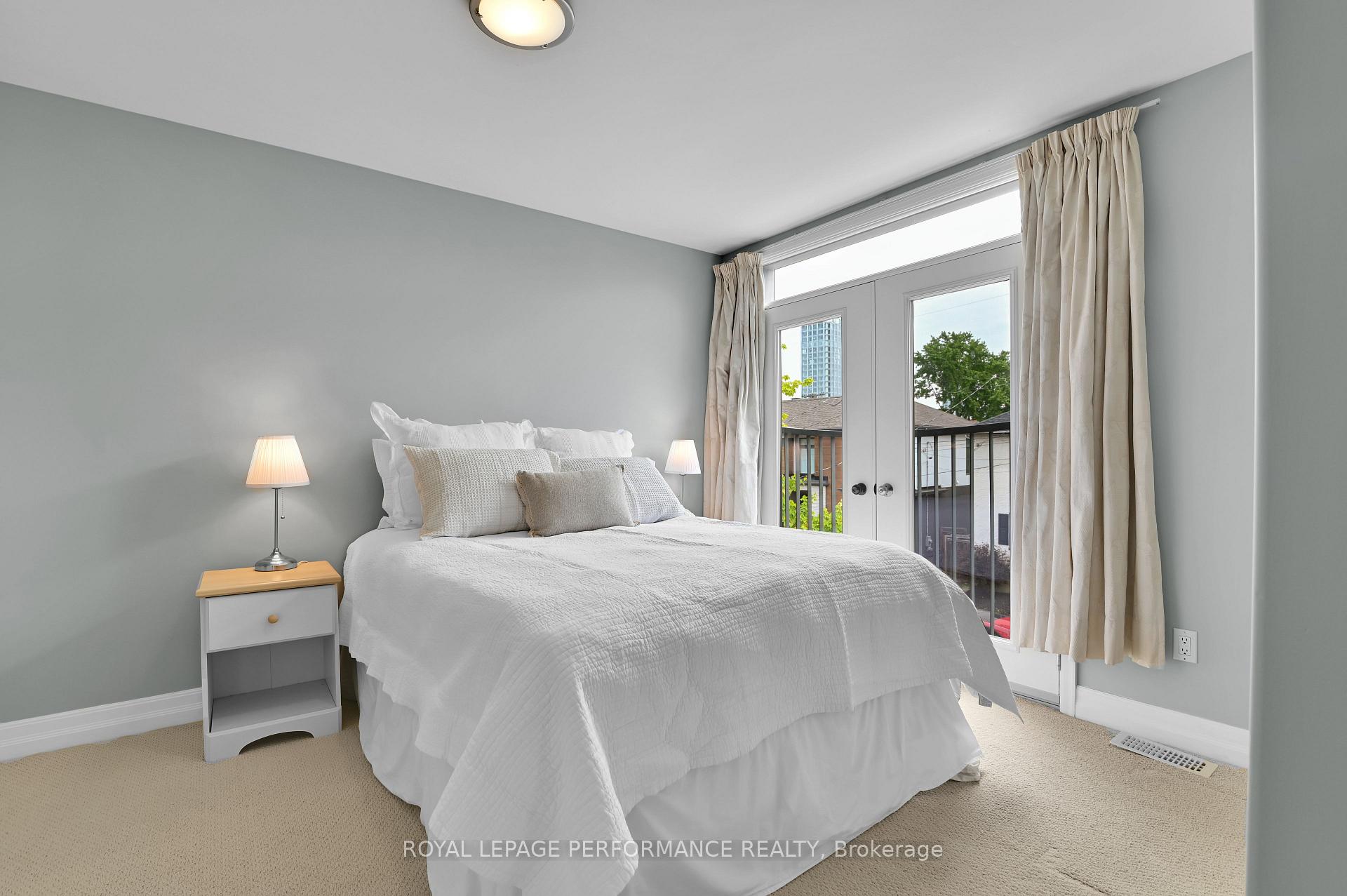 Photo 25 of Unit B, 376 Winston Avenue, Ottawa, Westboro West — HOMEH