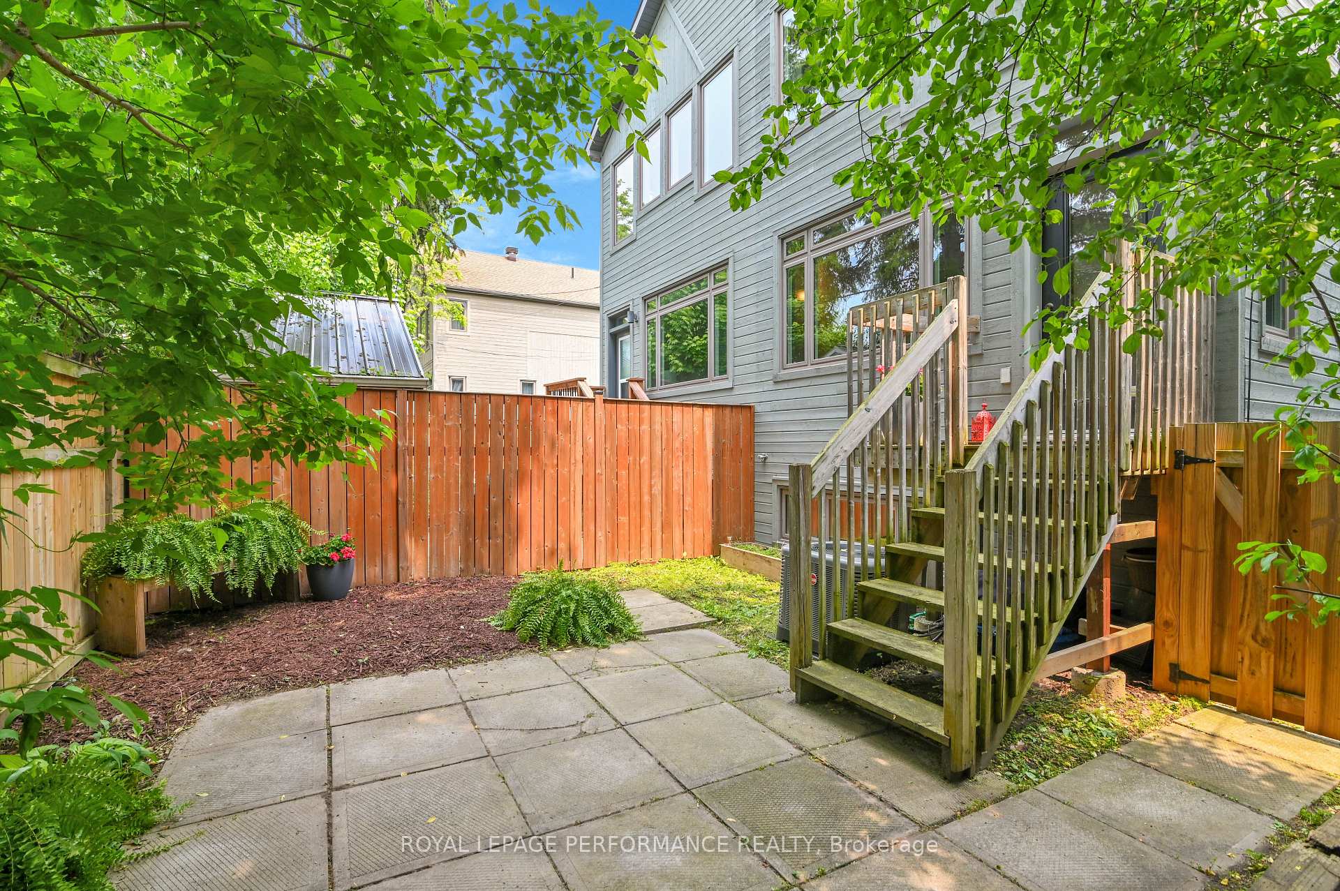 Photo 23 of Unit B, 376 Winston Avenue, Ottawa, Westboro West — HOMEH