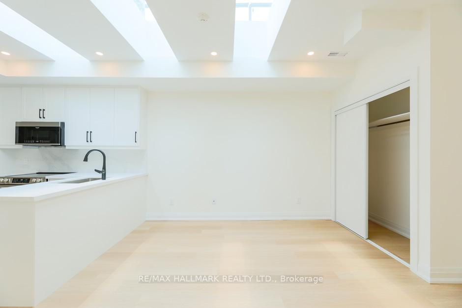 Photo 9 of Unit B, 2199 Queen Street, Toronto, The Beaches — HOMEH