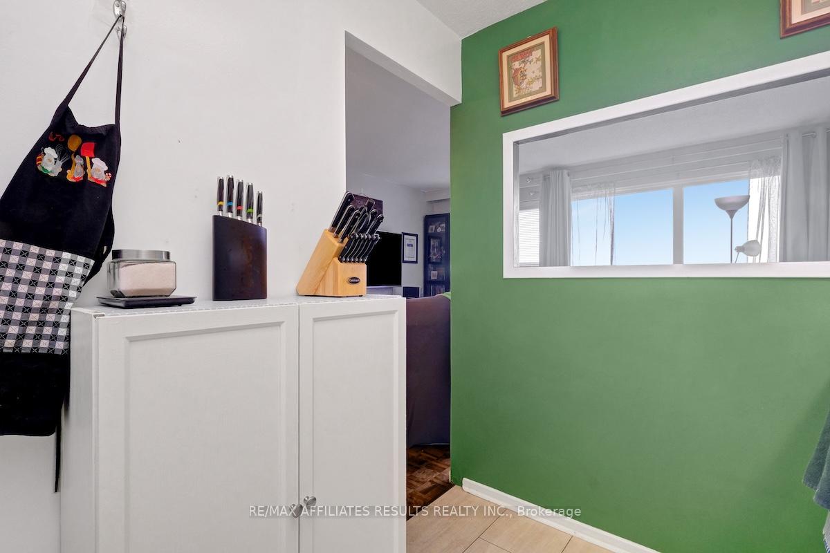 Photo 12 of Unit 607, 20 Chesterton Drive, Ottawa, Borden Farm/Stewart Farm/Carleton Heights/Parkwood Hills — HOMEH