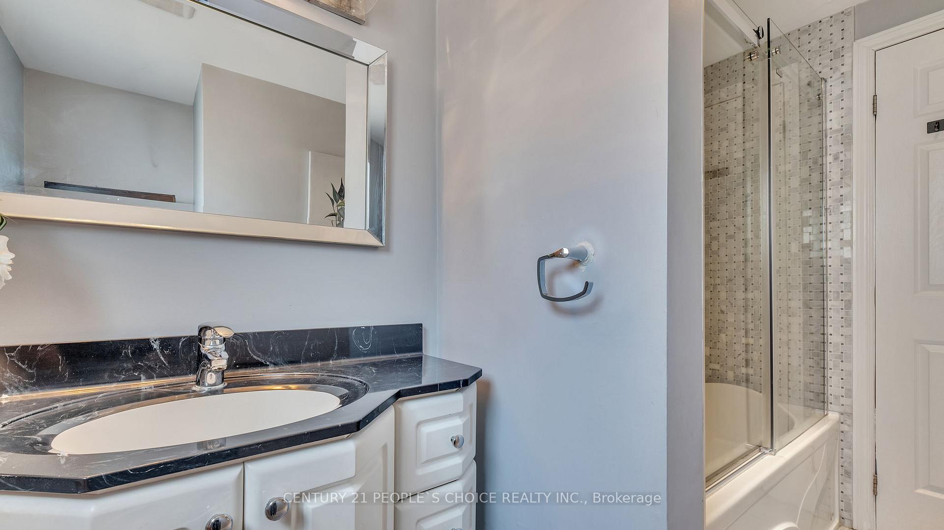 Photo 43 of 24 Grassmere Court, Oshawa, Lakeview — HOMEH