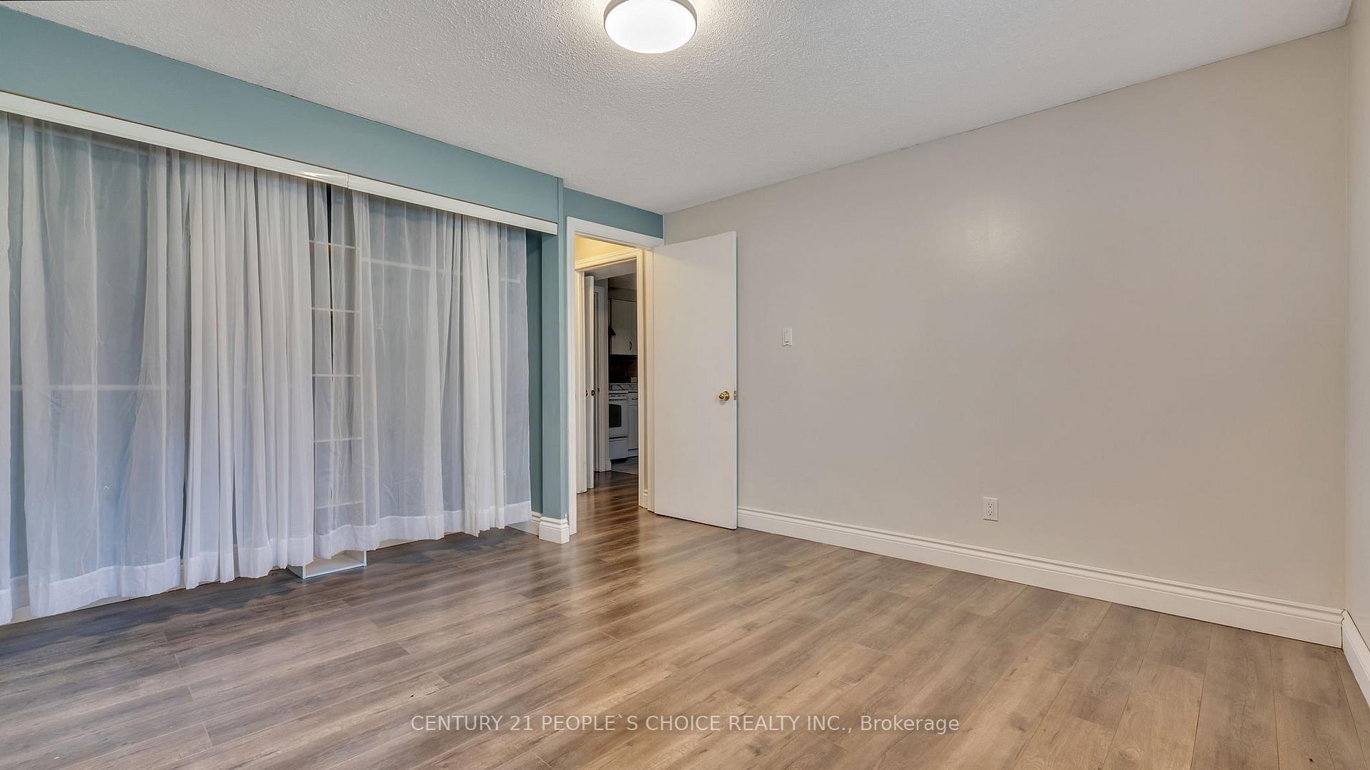 Photo 37 of 24 Grassmere Court, Oshawa, Lakeview — HOMEH