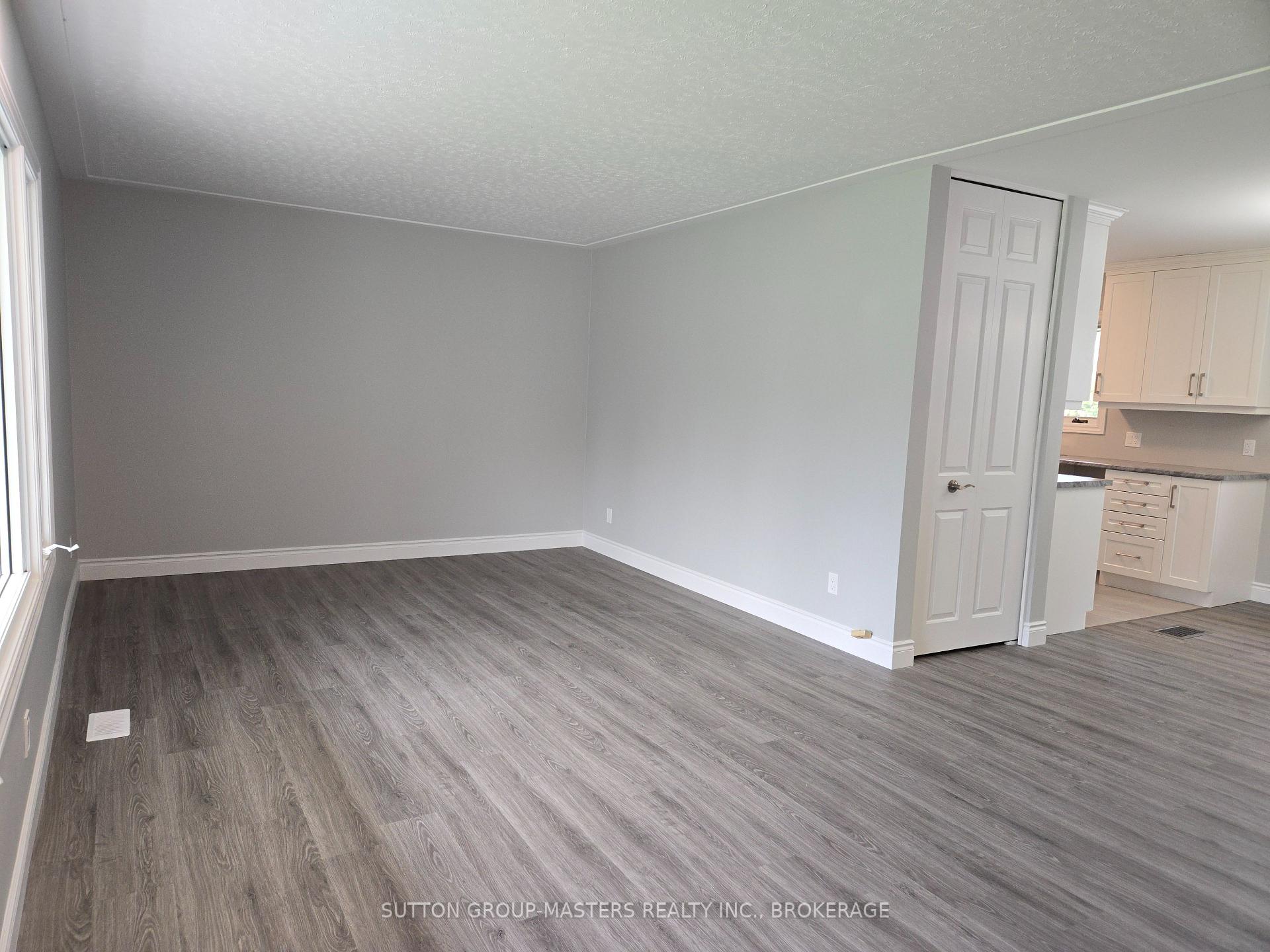 Photo 14 of 319 Arrowhead Place, Kingston, West of Sir John A. Blvd — HOMEH