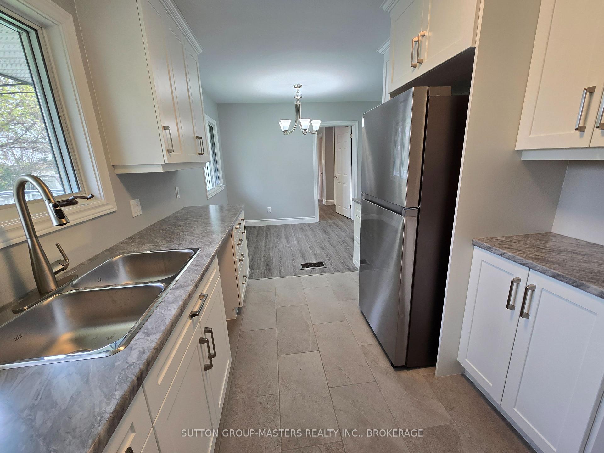 Photo 13 of 319 Arrowhead Place, Kingston, West of Sir John A. Blvd — HOMEH