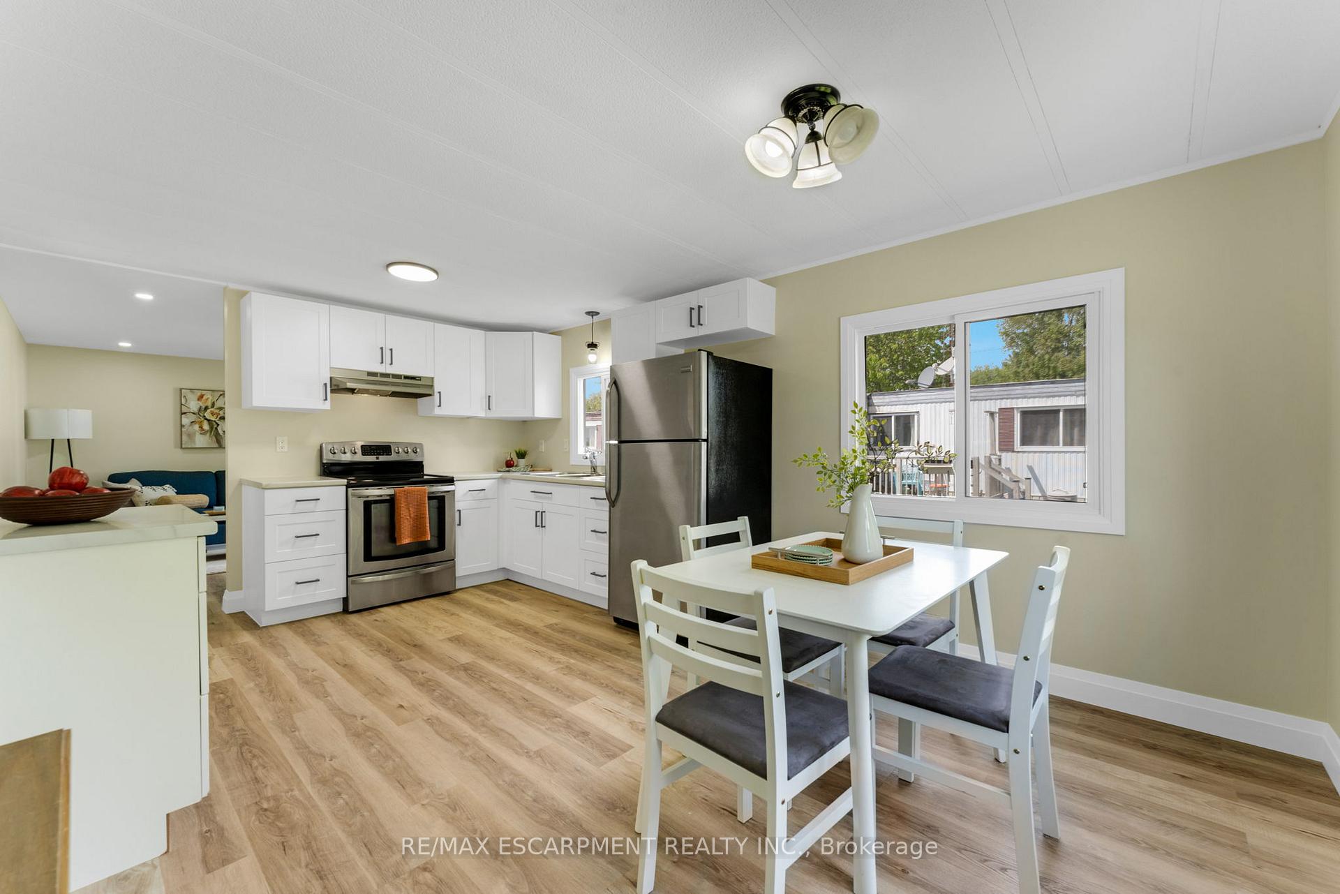 Photo 15 of Unit 16, 43969 Highway 3, Wainfleet, Marshville/Winger — HOMEH