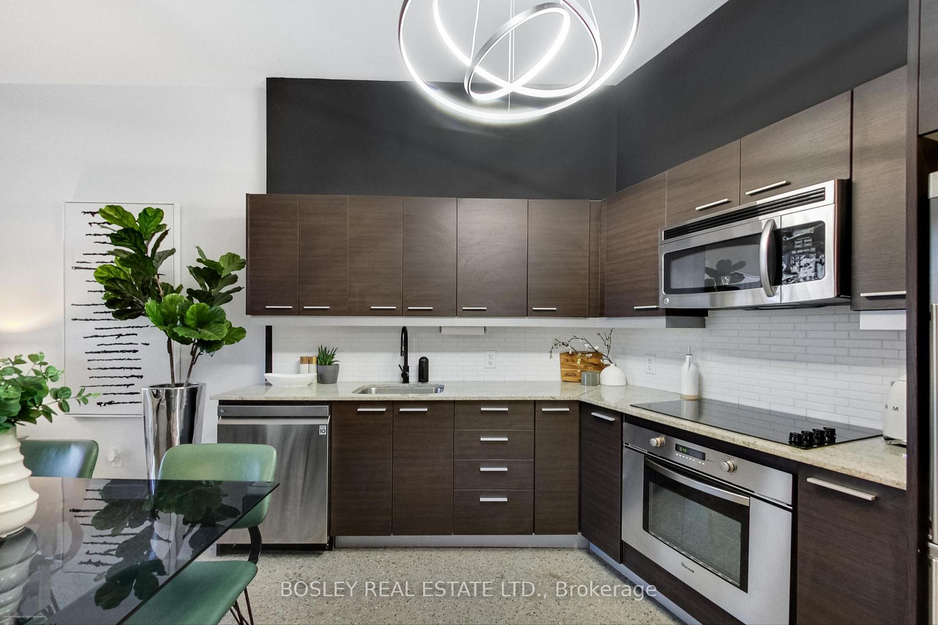 Photo 8 of Unit #210, 549 King Street E, Toronto, Moss Park — HOMEH