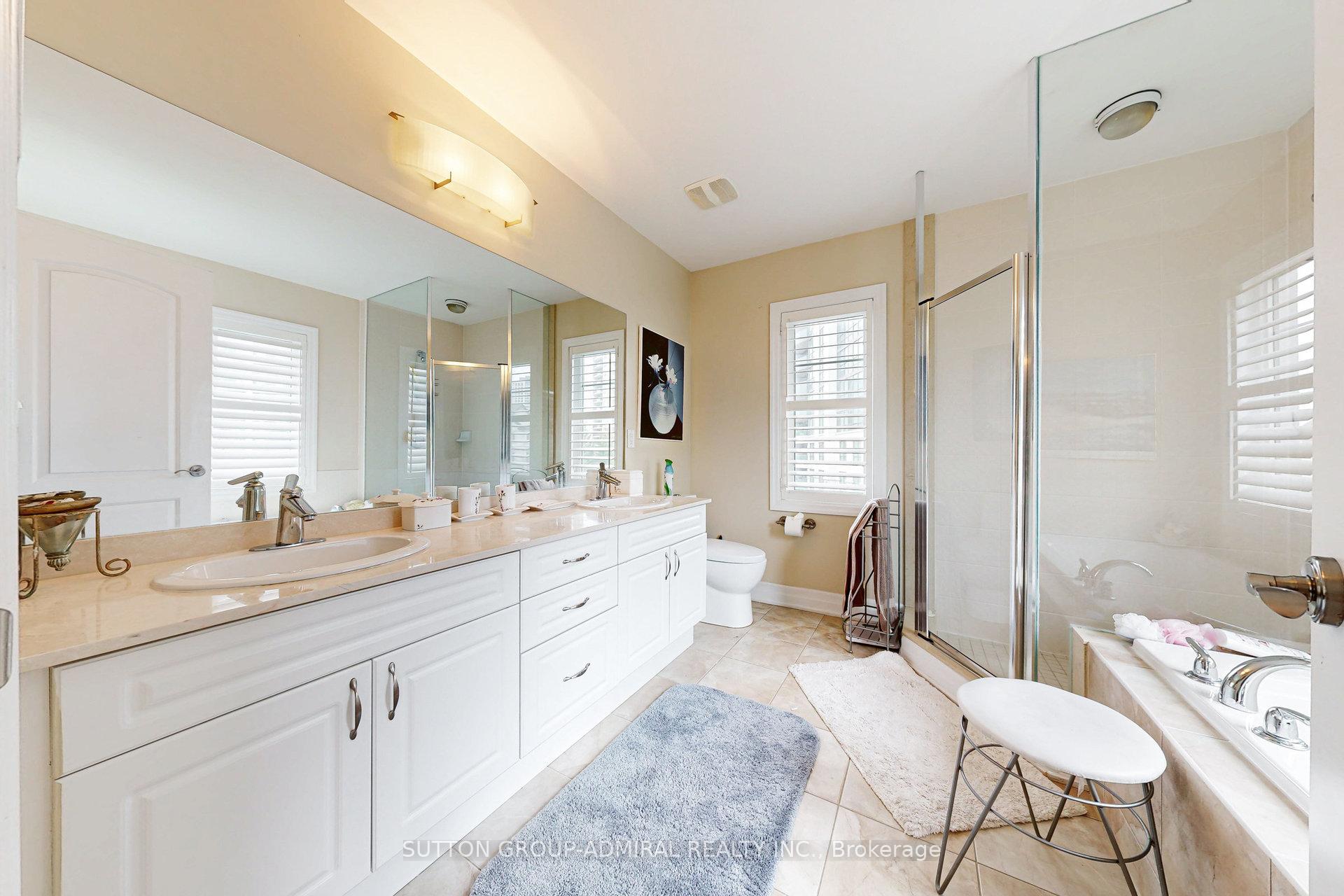 Photo 11 of Unit 16, 80 North Park Road, Vaughan, Beverley Glen — HOMEH