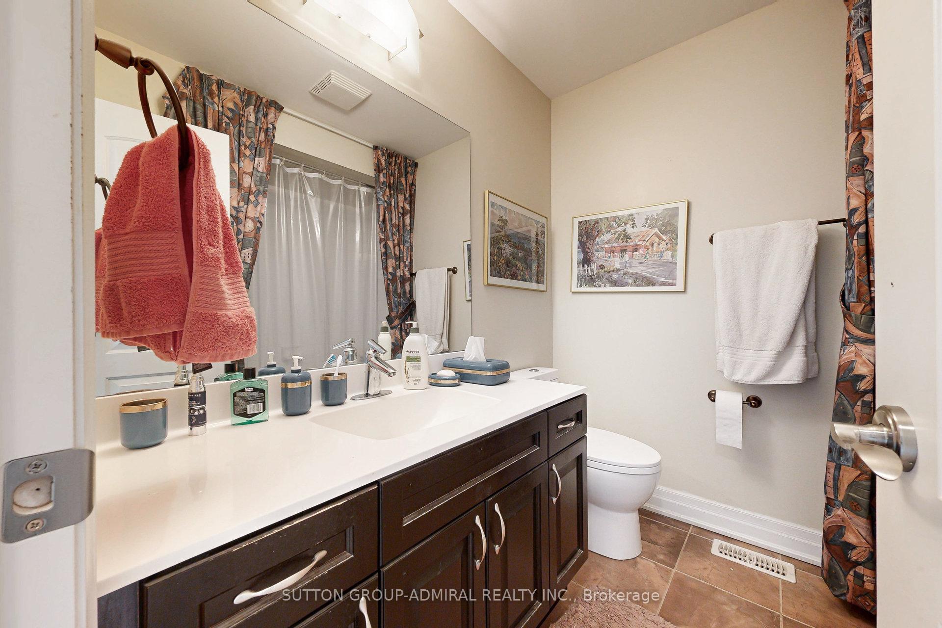 Photo 27 of Unit 16, 80 North Park Road, Vaughan, Beverley Glen — HOMEH