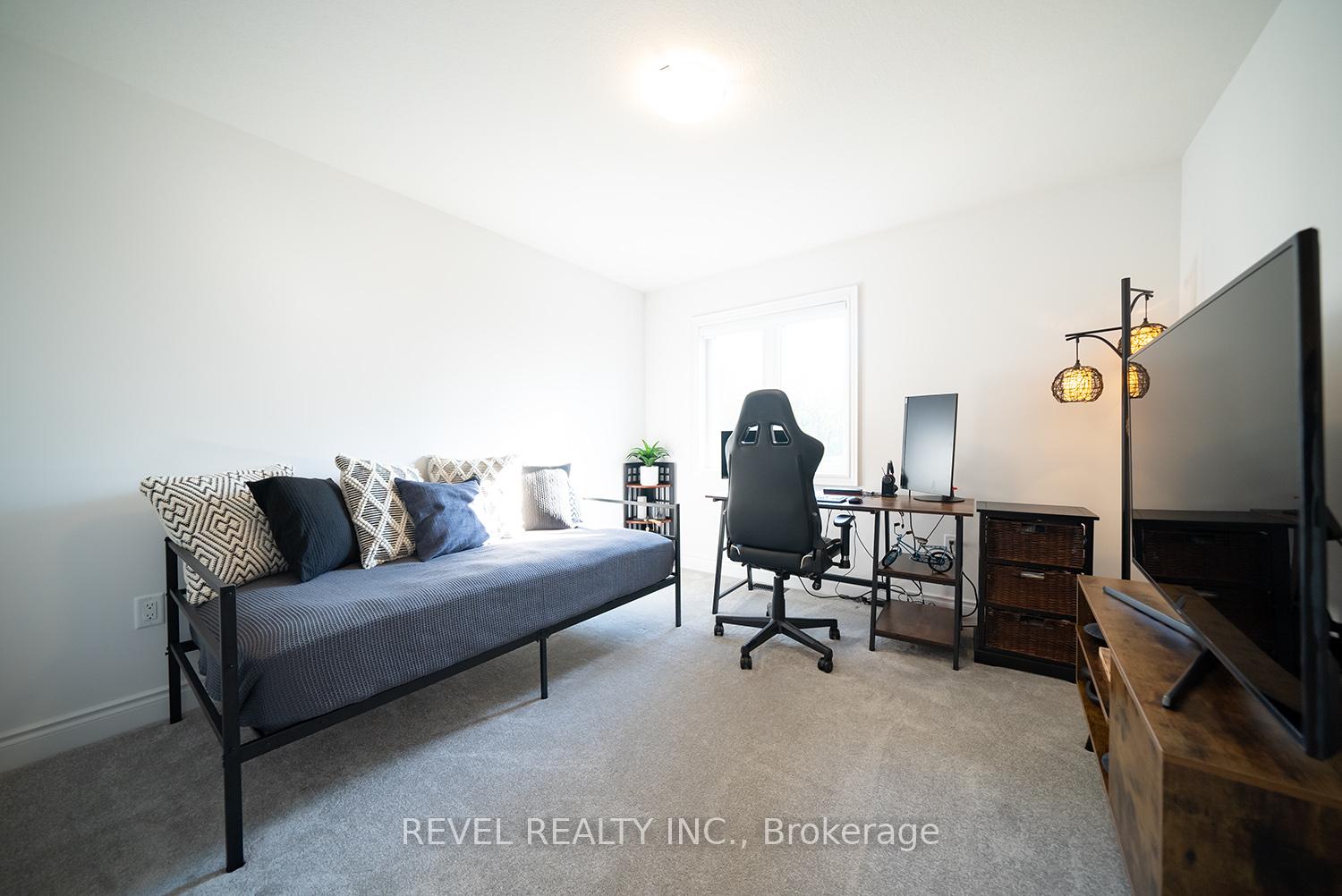 Photo 19 of 113 Daugaard Avenue, Brant, Paris — HOMEH