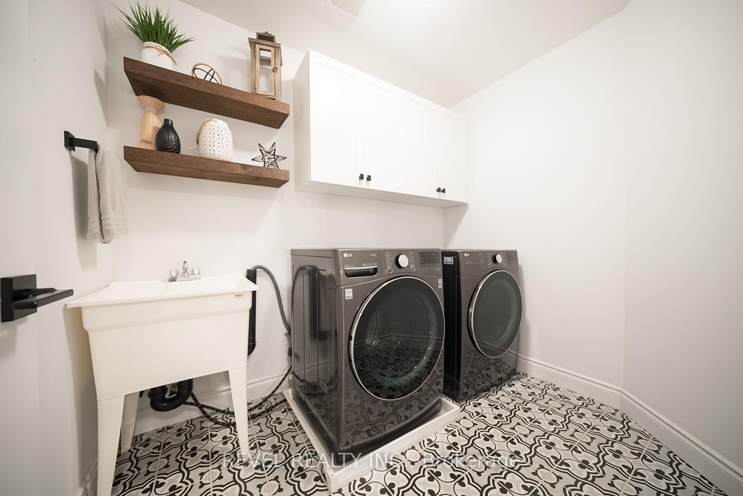 Photo 25 of 113 Daugaard Avenue, Brant, Paris — HOMEH
