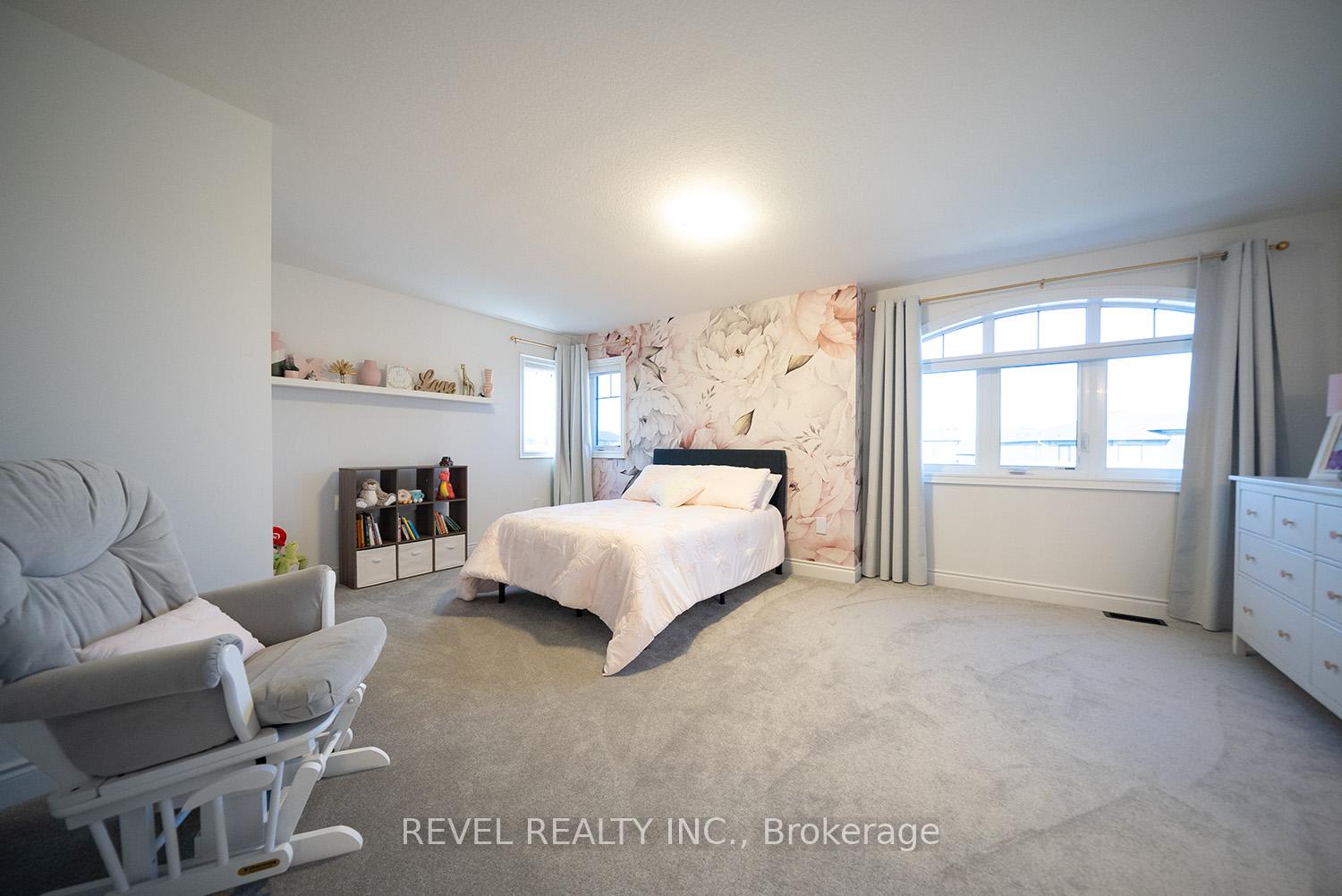 Photo 23 of 113 Daugaard Avenue, Brant, Paris — HOMEH