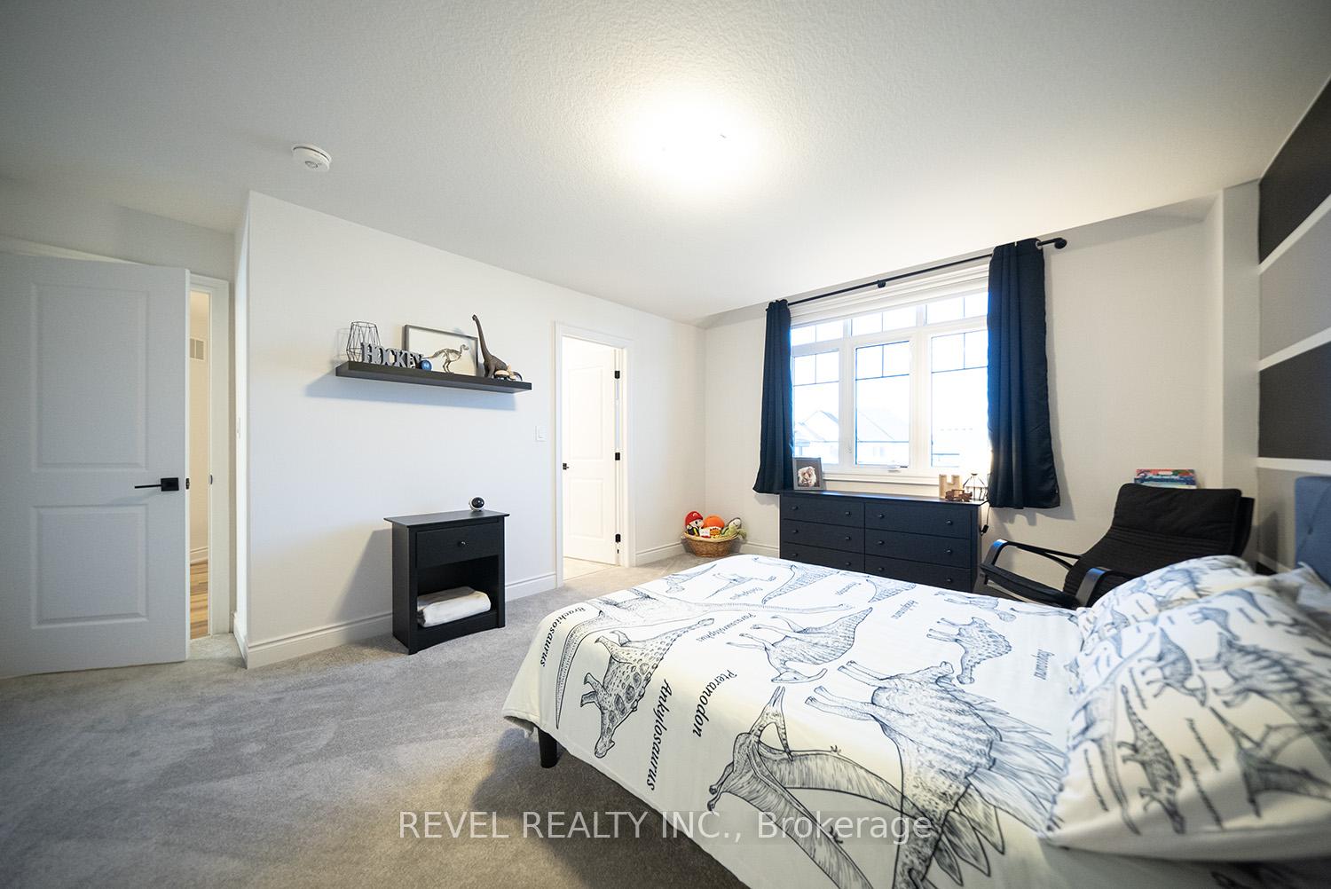 Photo 37 of 113 Daugaard Avenue, Brant, Paris — HOMEH