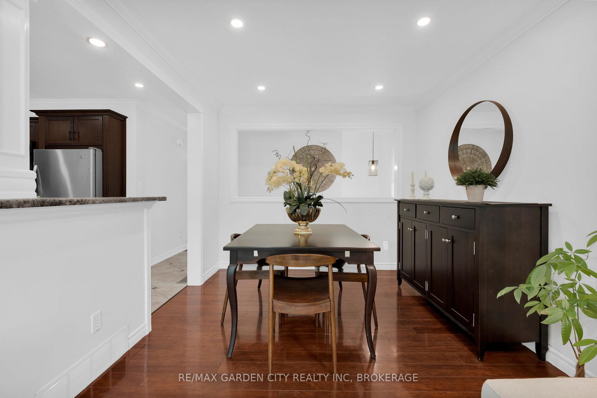 Photo 4 of 15 Kimbermount Drive, St. Catharines, Lakeshore — HOMEH