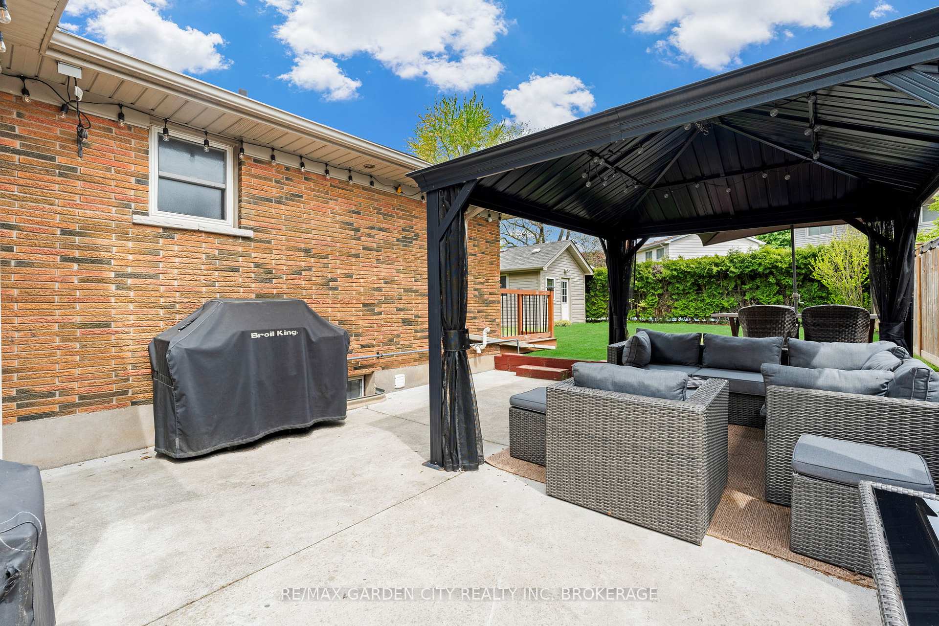 Photo 47 of 15 Kimbermount Drive, St. Catharines, Lakeshore — HOMEH