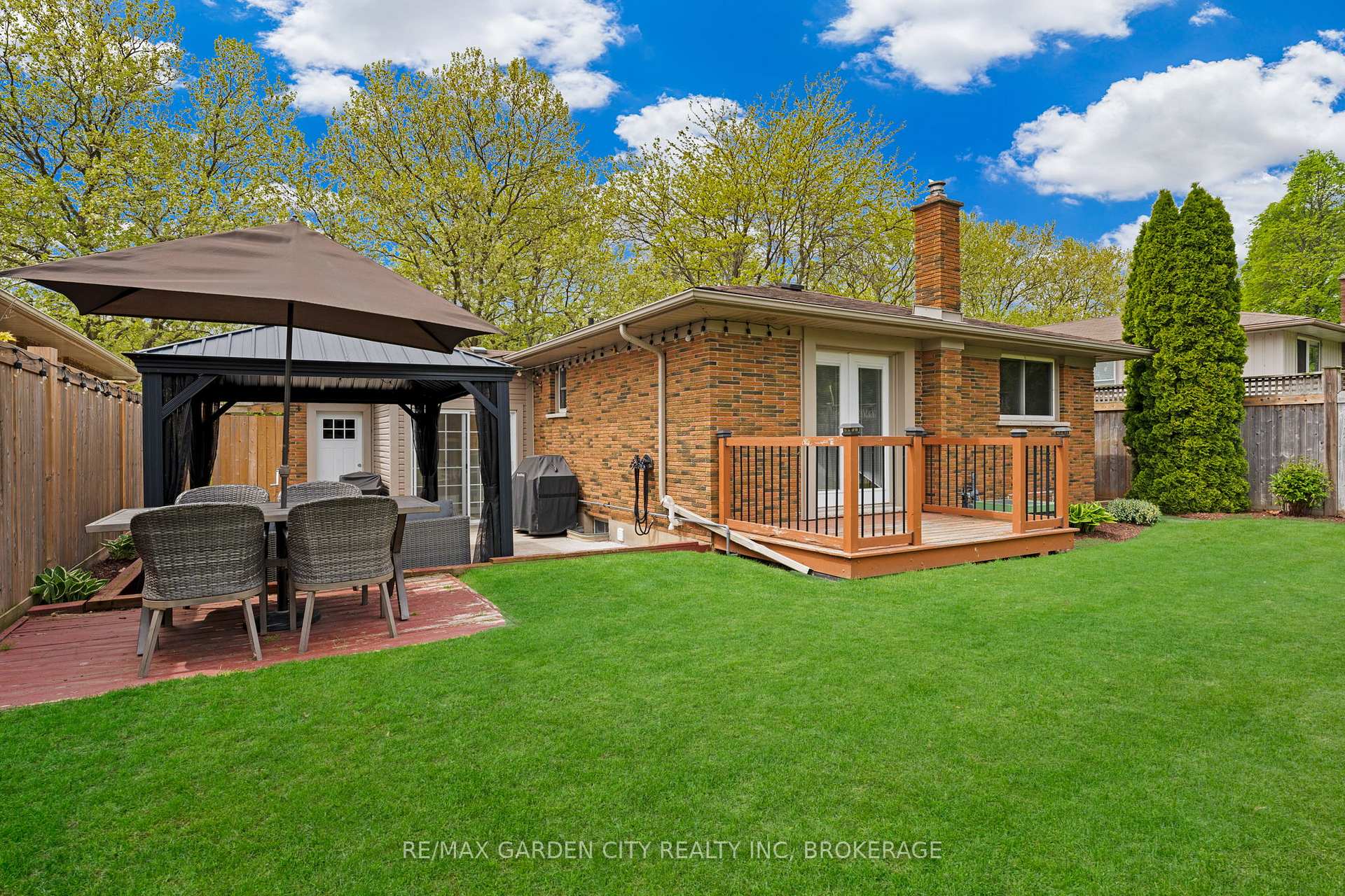 Photo 42 of 15 Kimbermount Drive, St. Catharines, Lakeshore — HOMEH