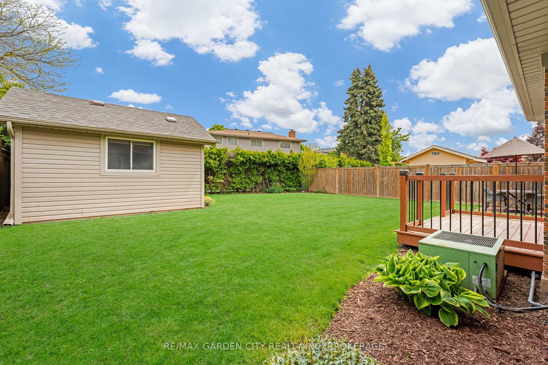 Photo 41 of 15 Kimbermount Drive, St. Catharines, Lakeshore — HOMEH