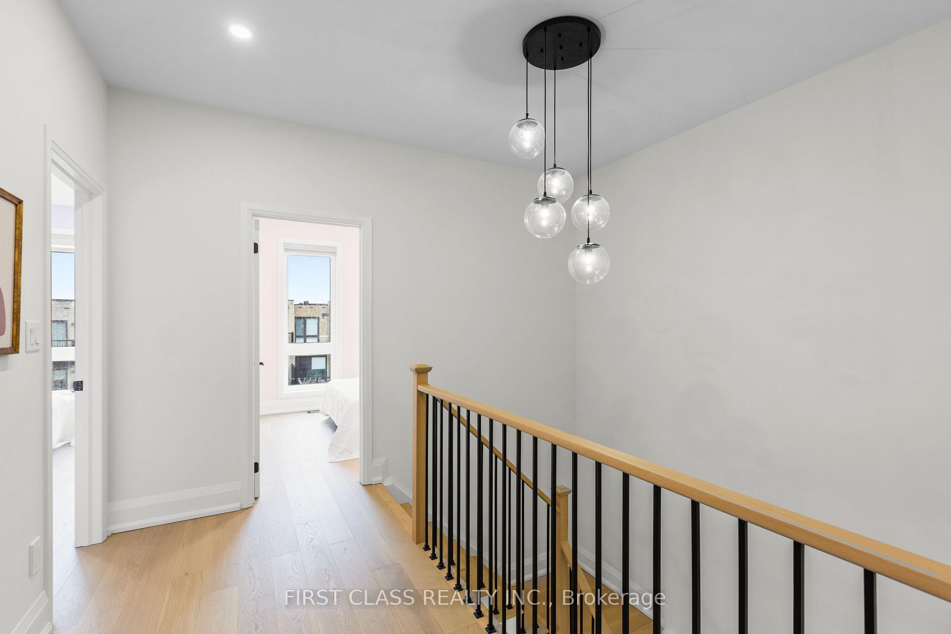 Photo 34 of 40 La Tache Crescent, Markham, Victoria Square — HOMEH