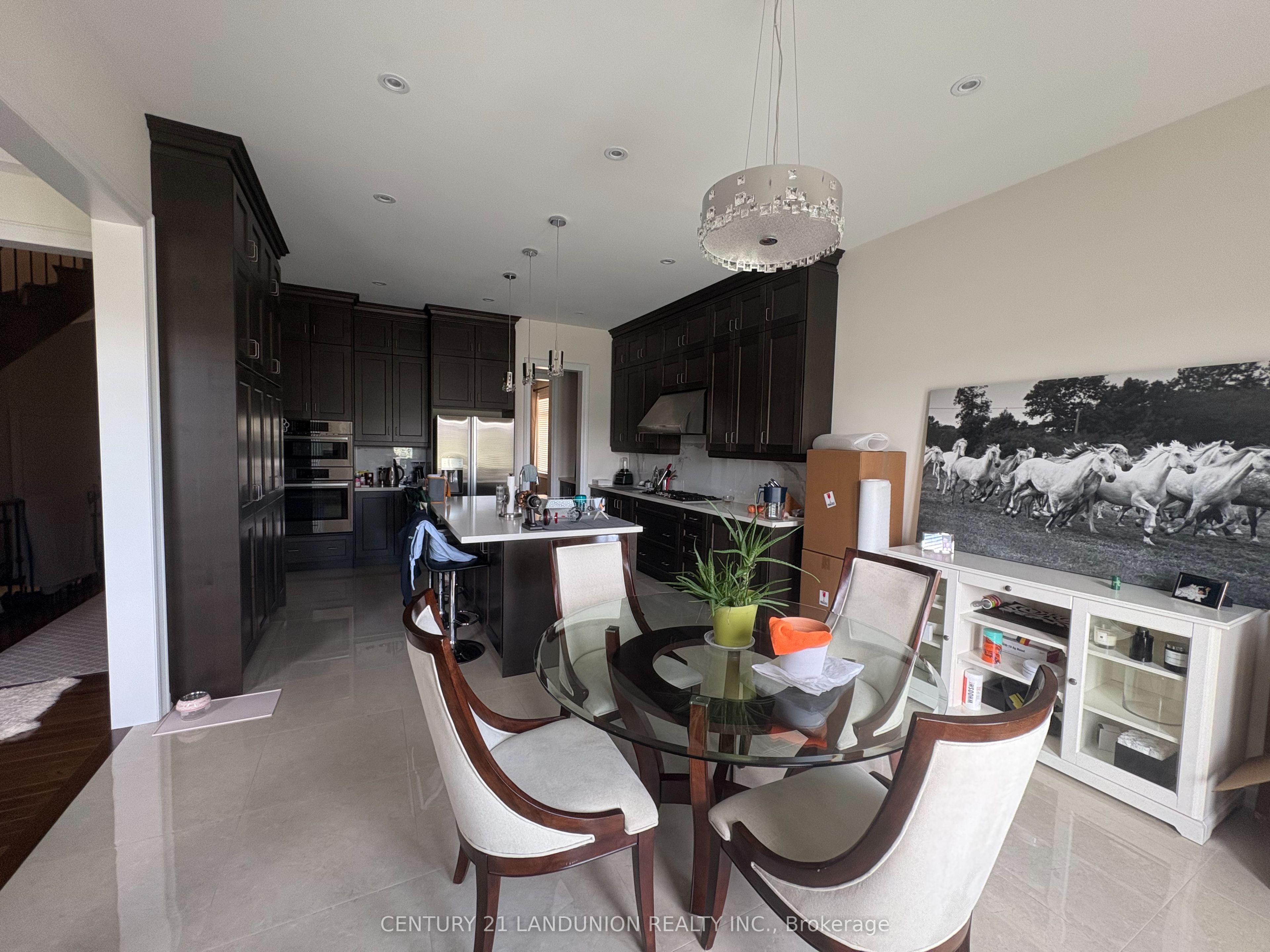Photo 6 of 86 Hamster Crescent, Aurora, Bayview Northeast — HOMEH