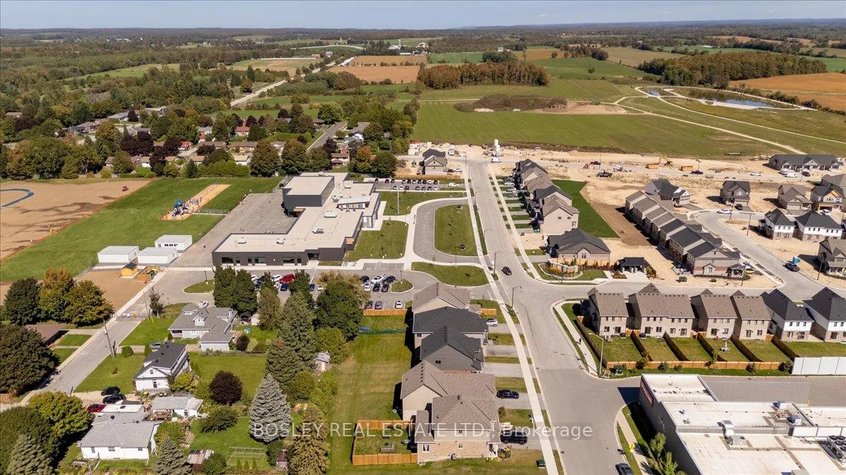 Photo 47 of 126 Devonleigh Gate N, Grey Highlands — HOMEH