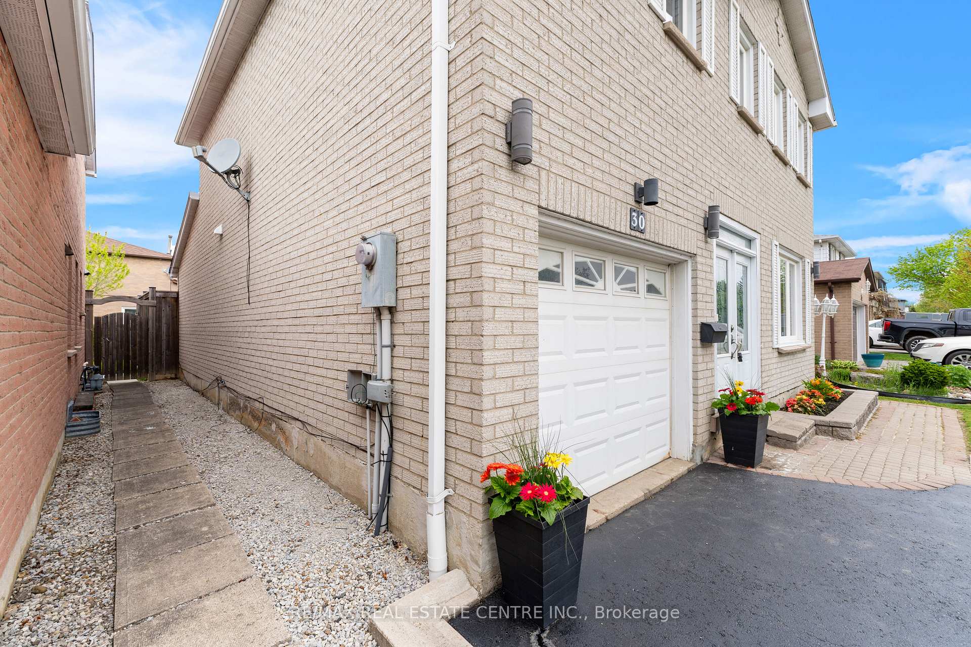 Photo 41 of 30 Greenmount Road, Brampton, Northgate — HOMEH