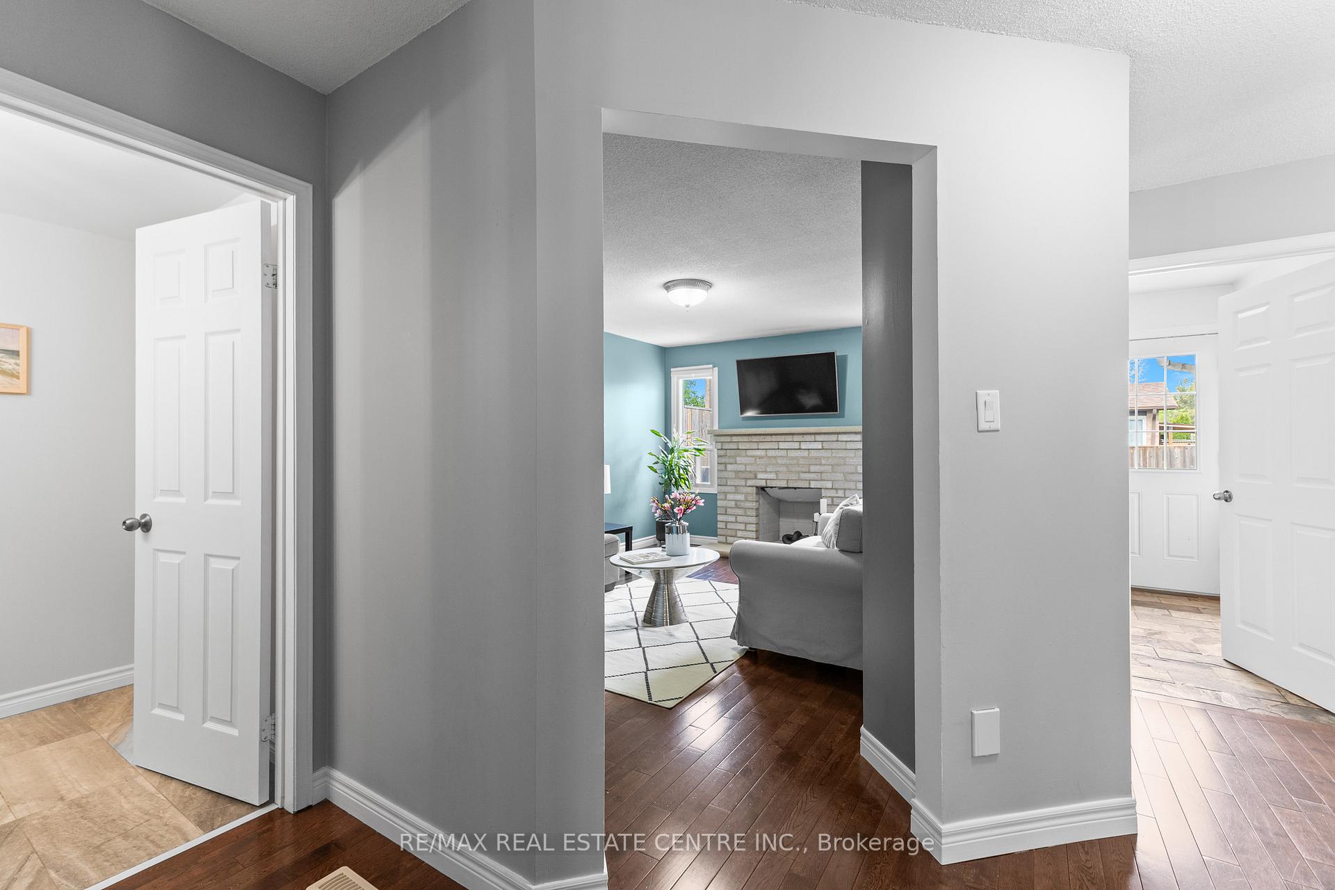 Photo 3 of 30 Greenmount Road, Brampton, Northgate — HOMEH