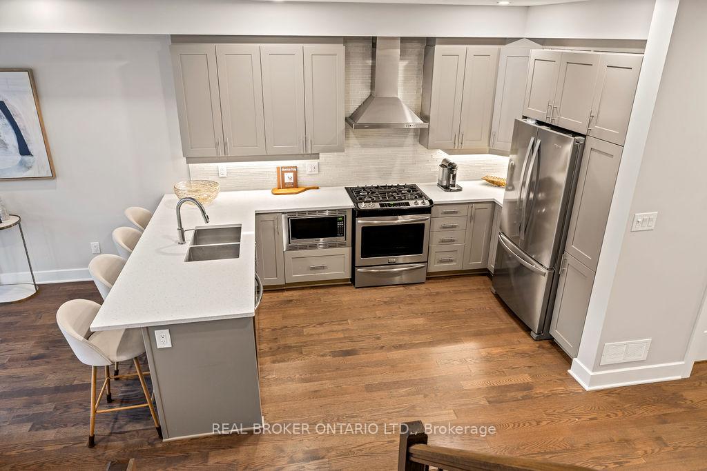 Photo 15 of 105 Avro Circle, Ottawa, CFB Rockcliffe and Area — HOMEH