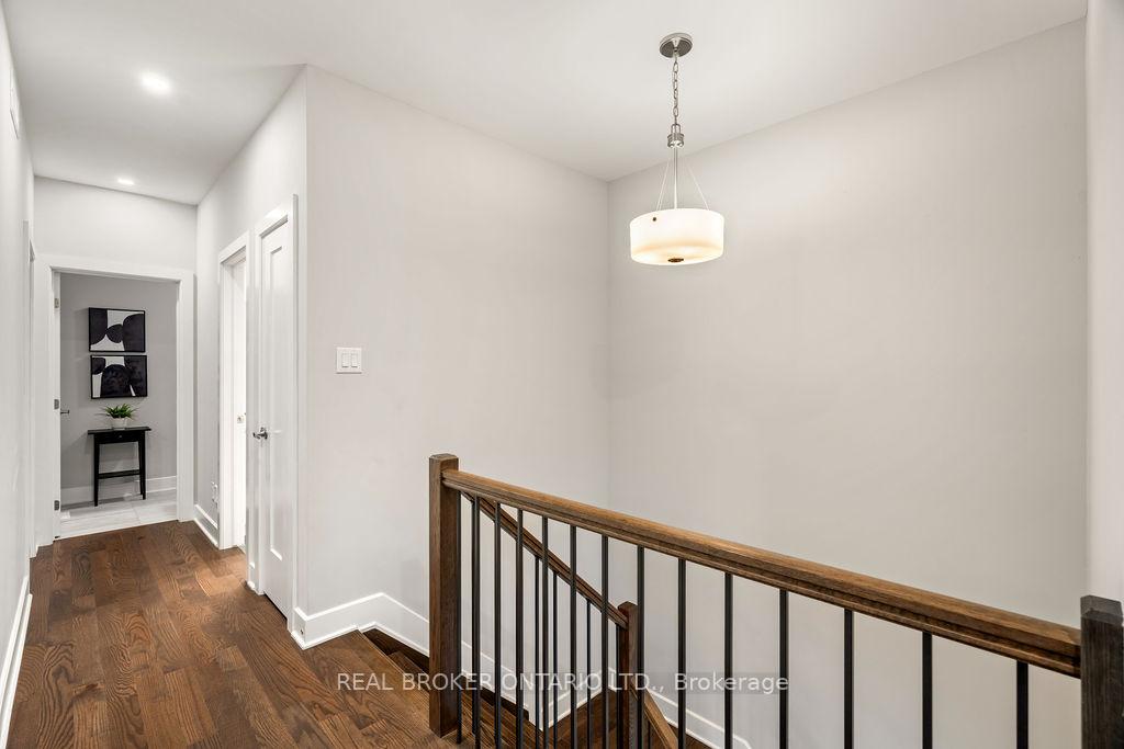Photo 31 of 105 Avro Circle, Ottawa, CFB Rockcliffe and Area — HOMEH