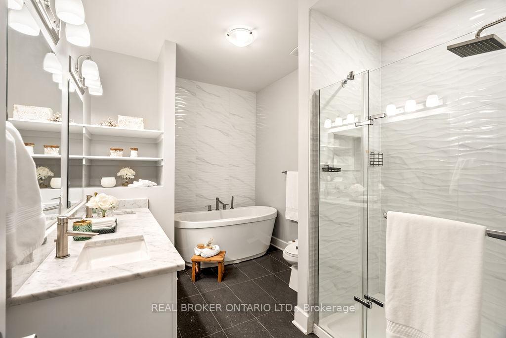 Photo 44 of 105 Avro Circle, Ottawa, CFB Rockcliffe and Area — HOMEH