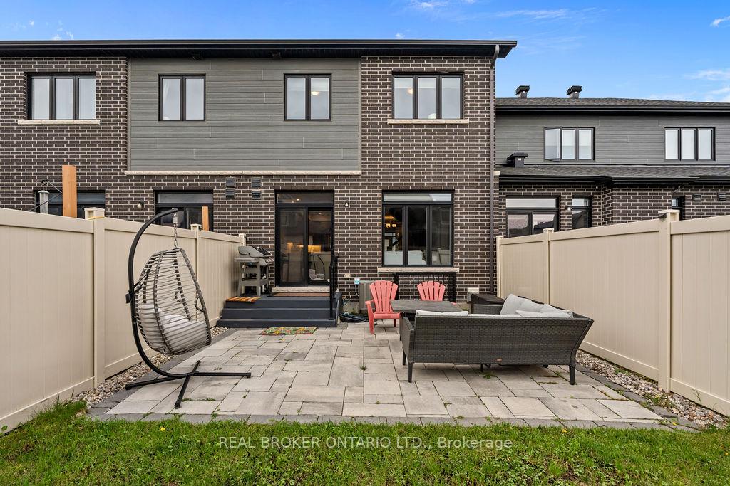 Photo 34 of 105 Avro Circle, Ottawa, CFB Rockcliffe and Area — HOMEH