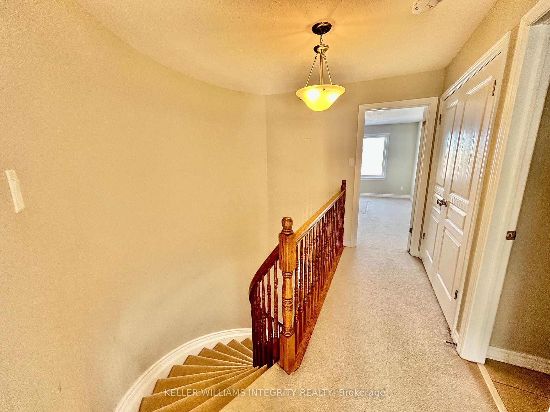 Photo 9 of 950 Cobble Hill Drive, Ottawa, Barrhaven - Cedargrove/Fraserdale — HOMEH
