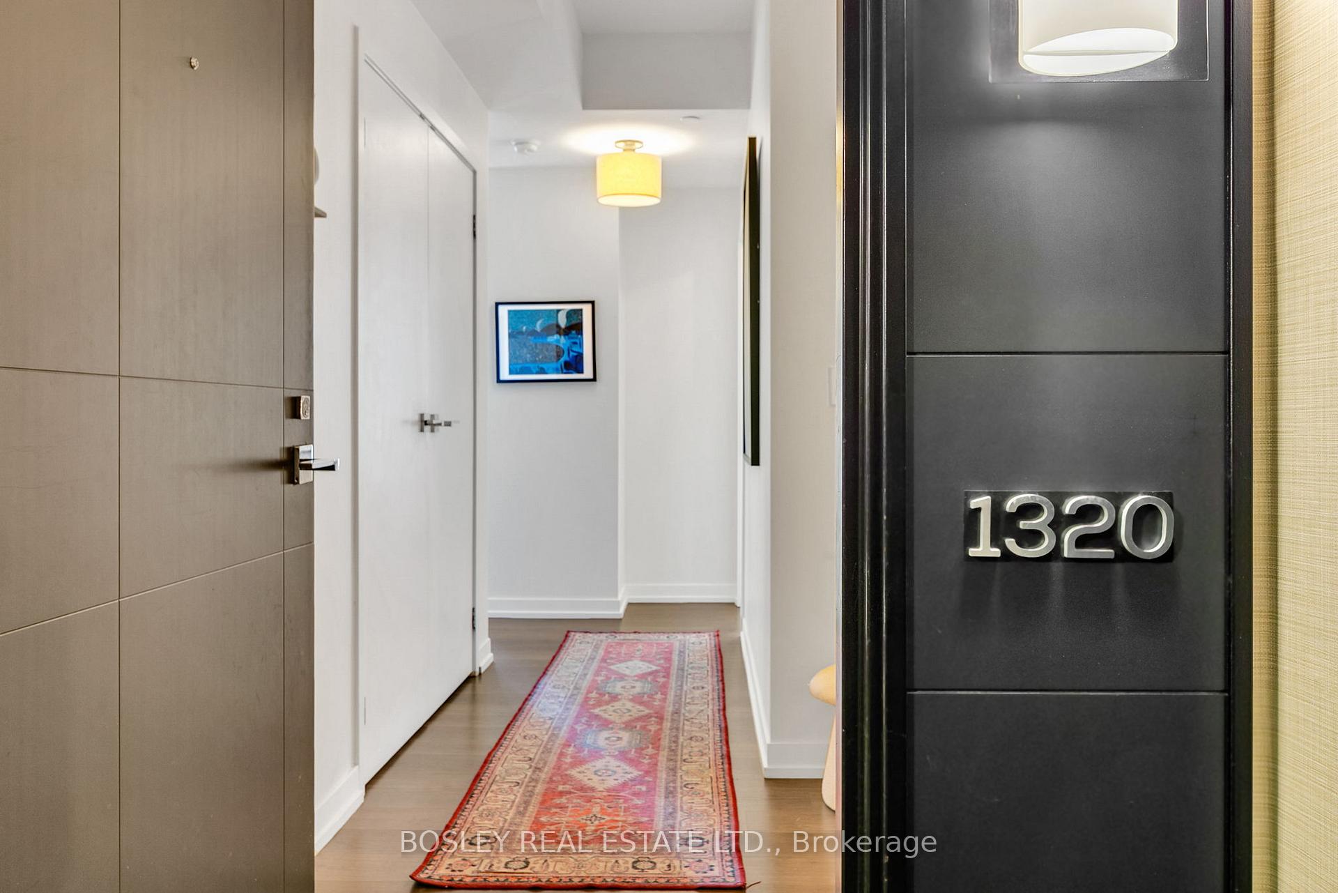 Photo 7 of Unit 1320, 98 Lillian Street, Toronto, Mount Pleasant West — HOMEH