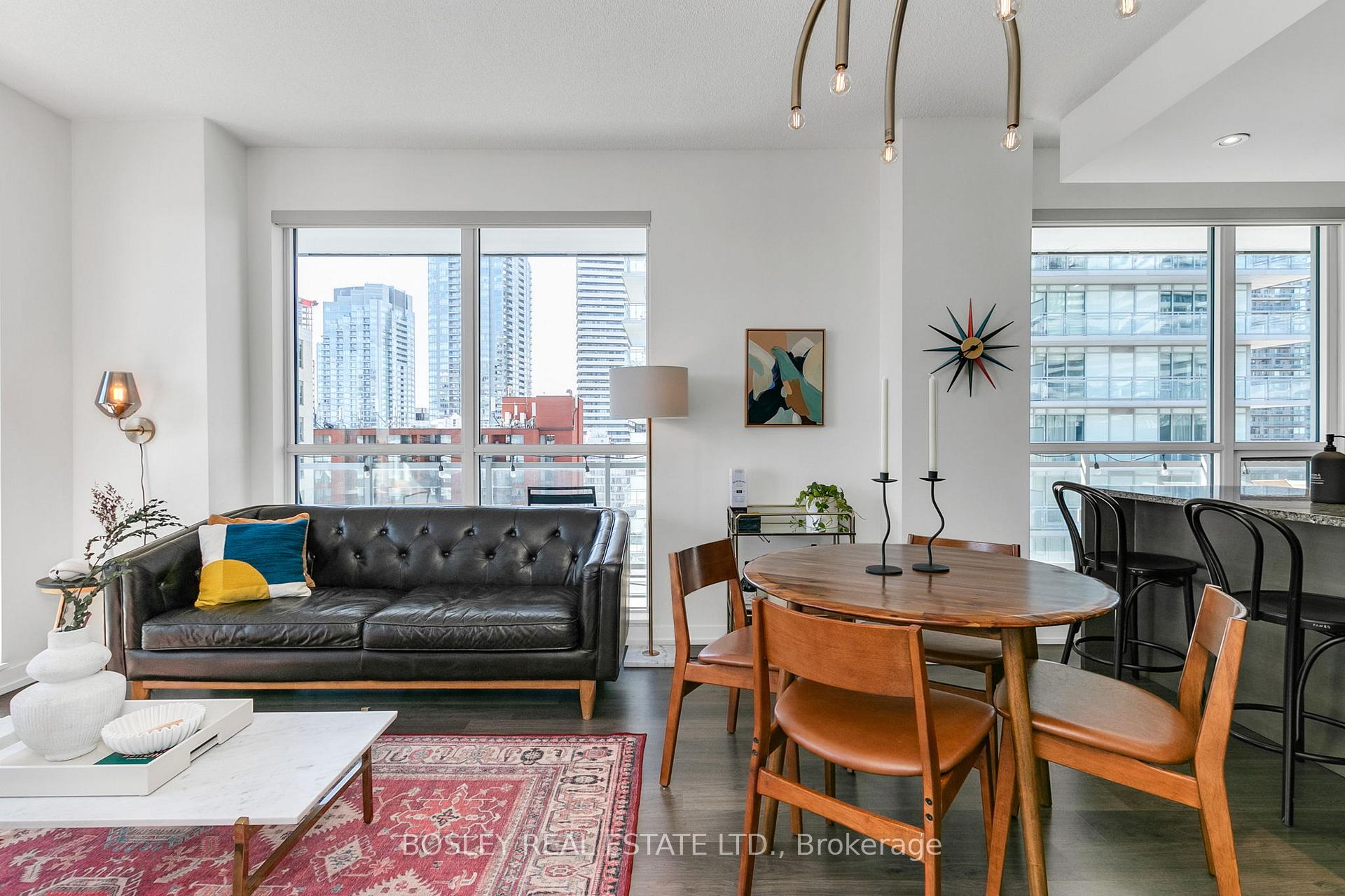 Photo 9 of Unit 1320, 98 Lillian Street, Toronto, Mount Pleasant West — HOMEH