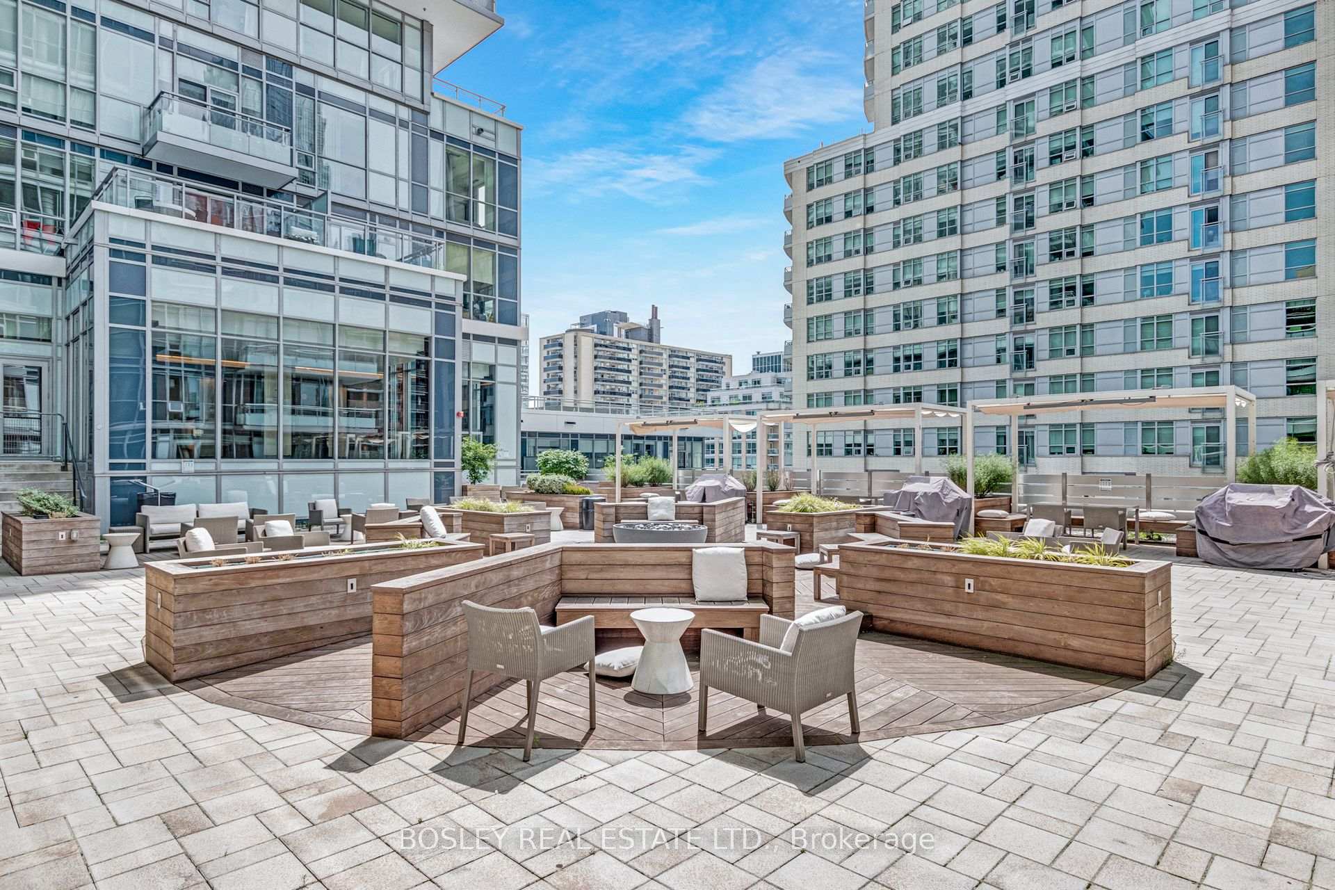 Photo 28 of Unit 1320, 98 Lillian Street, Toronto, Mount Pleasant West — HOMEH
