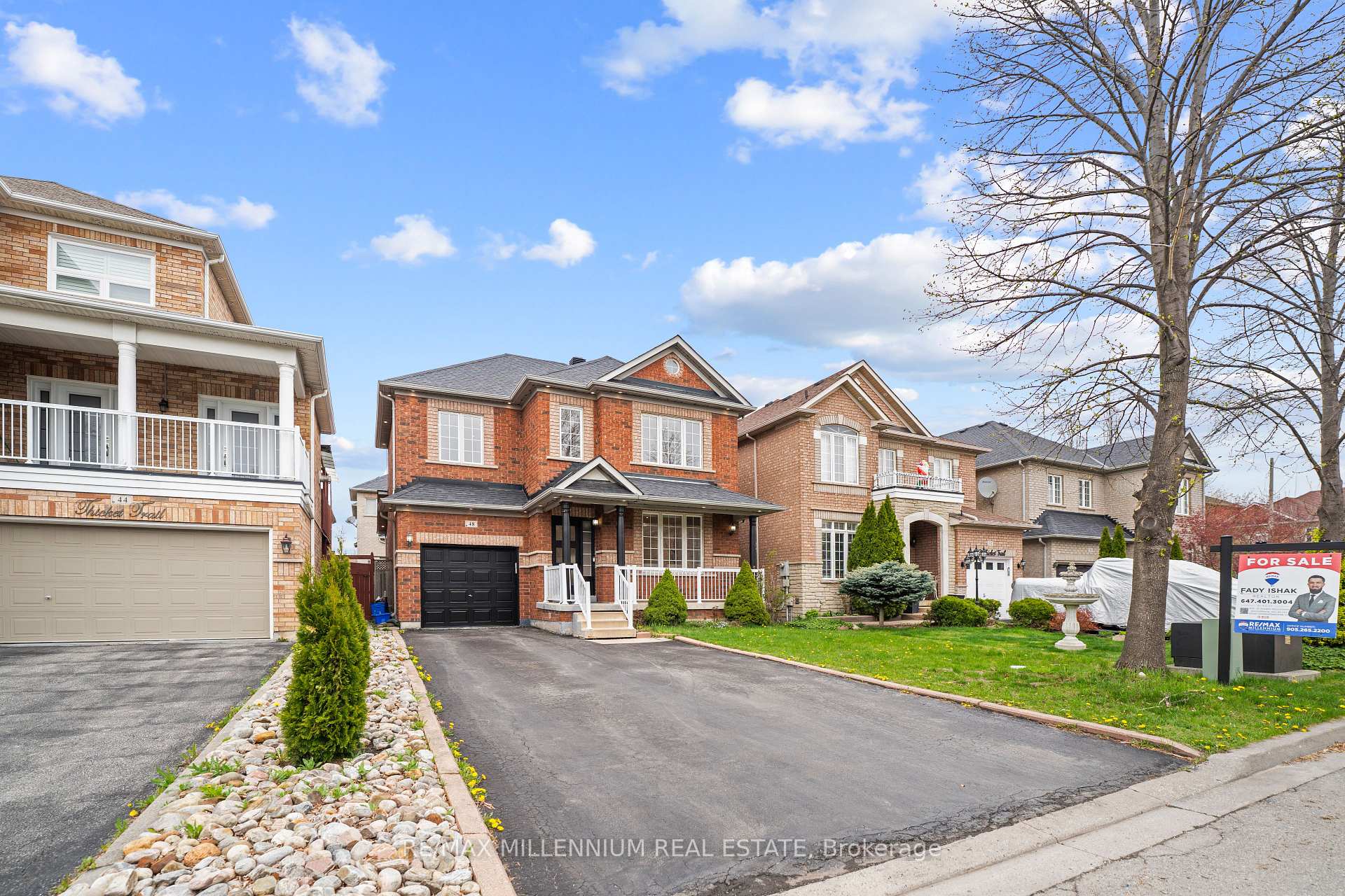 Photo 2 of 48 Thicket Trail, Vaughan, Vellore Village — HOMEH