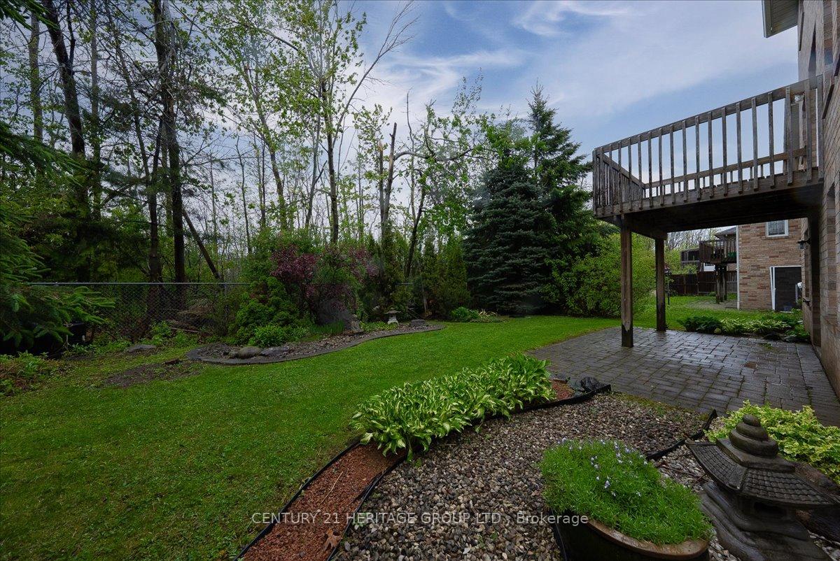 Photo 31 of 160 Cheltenham Road, Barrie, Georgian Drive — HOMEH
