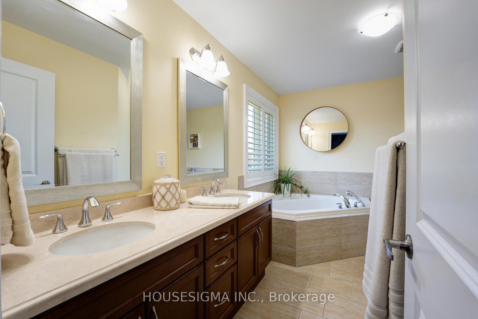 Photo 29 of 45 Seafair Crescent, Brampton, Fletcher's West — HOMEH