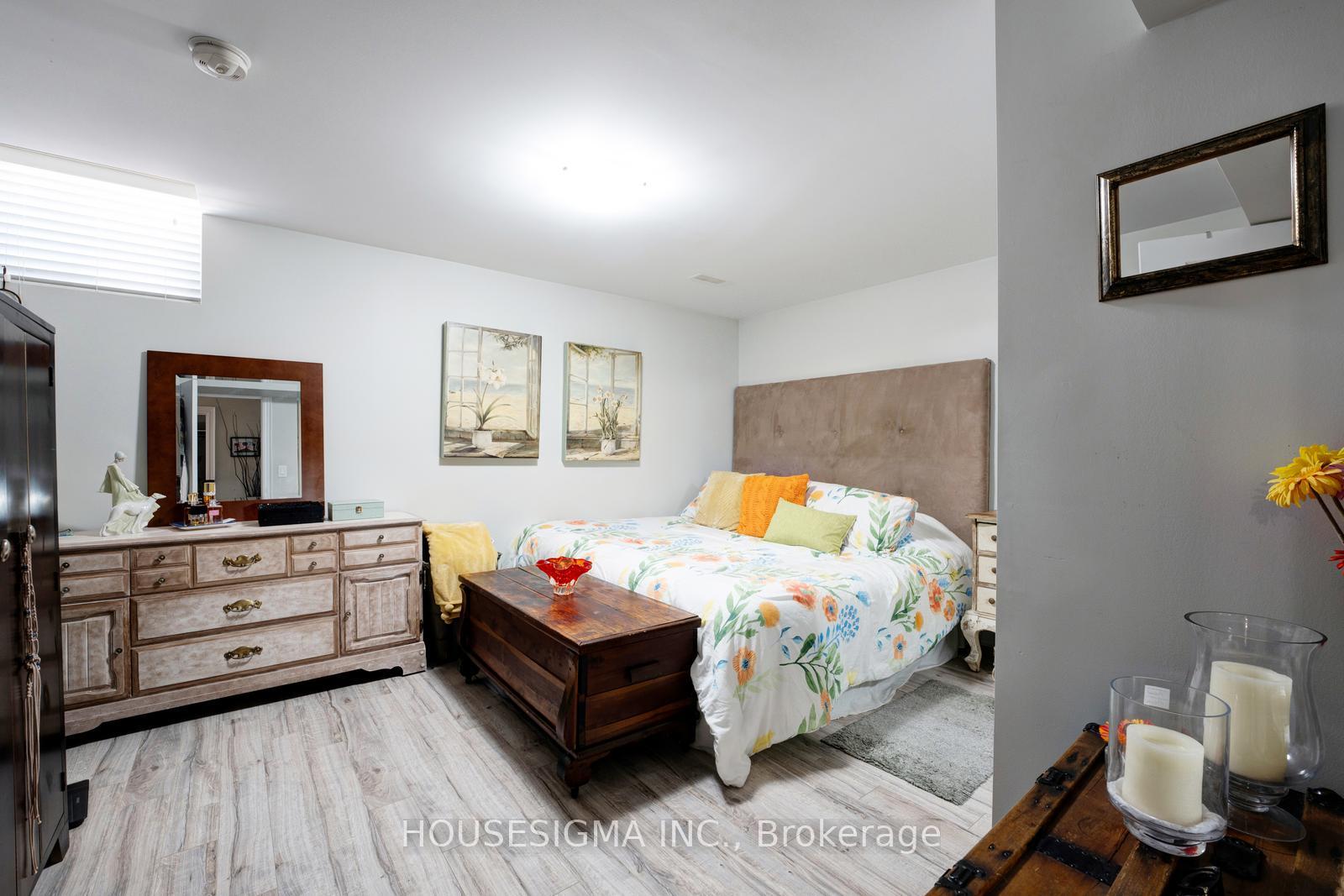 Photo 37 of 45 Seafair Crescent, Brampton, Fletcher's West — HOMEH
