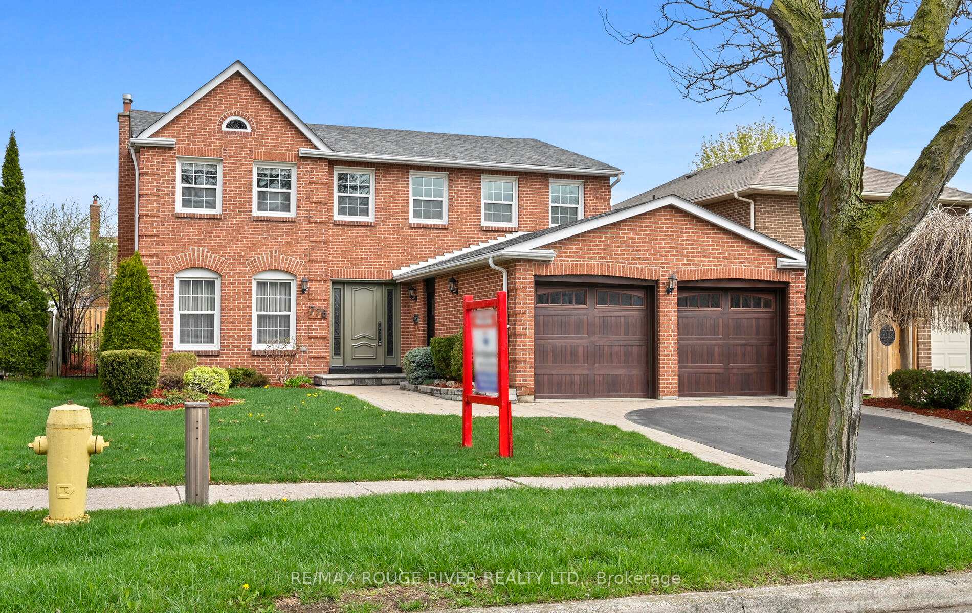 Photo 6 of 776 Pebble Court, Pickering, Amberlea — HOMEH