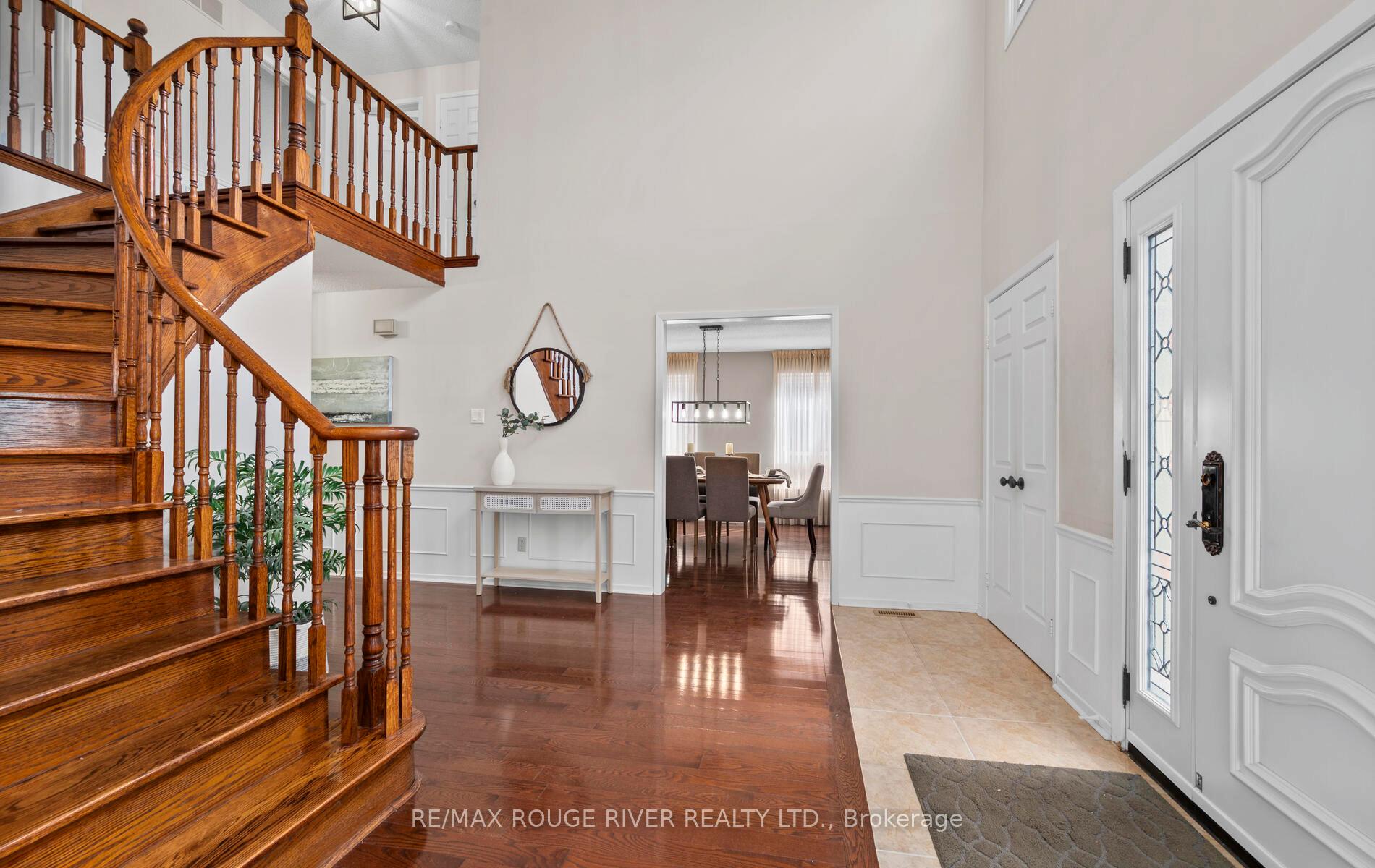 Photo 13 of 776 Pebble Court, Pickering, Amberlea — HOMEH