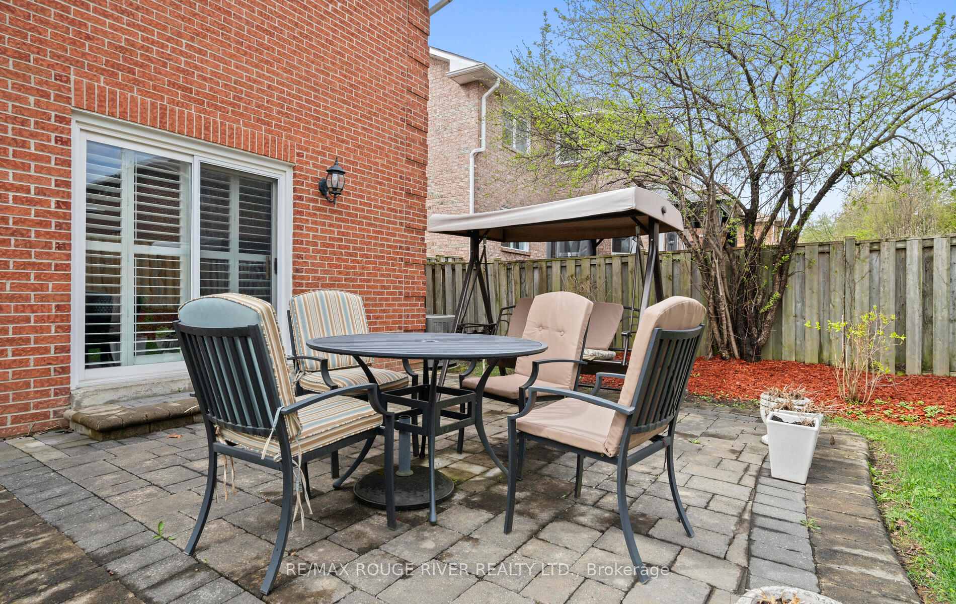Photo 22 of 776 Pebble Court, Pickering, Amberlea — HOMEH