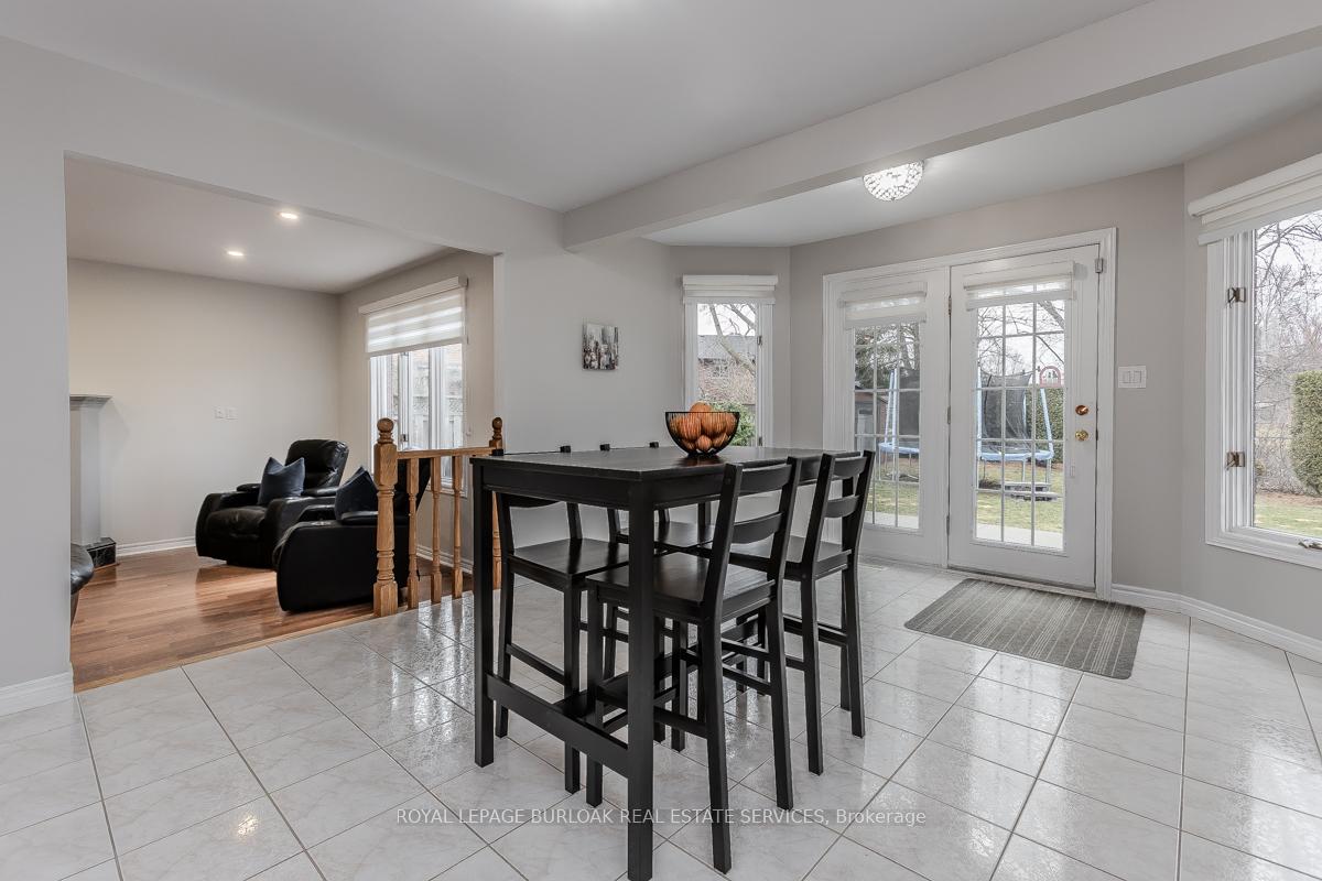 Photo 49 of 11 Norma Crescent, Hamilton, Ancaster — HOMEH