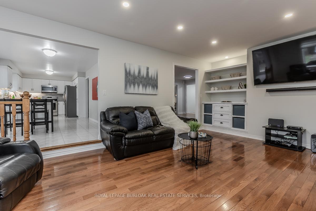 Photo 47 of 11 Norma Crescent, Hamilton, Ancaster — HOMEH
