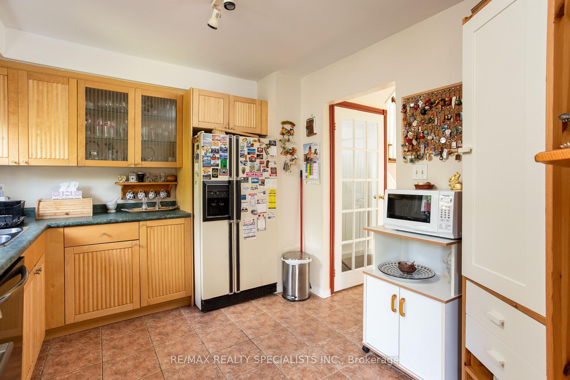 Photo 11 of 40 Mayberry Court, Brampton, Central Park — HOMEH