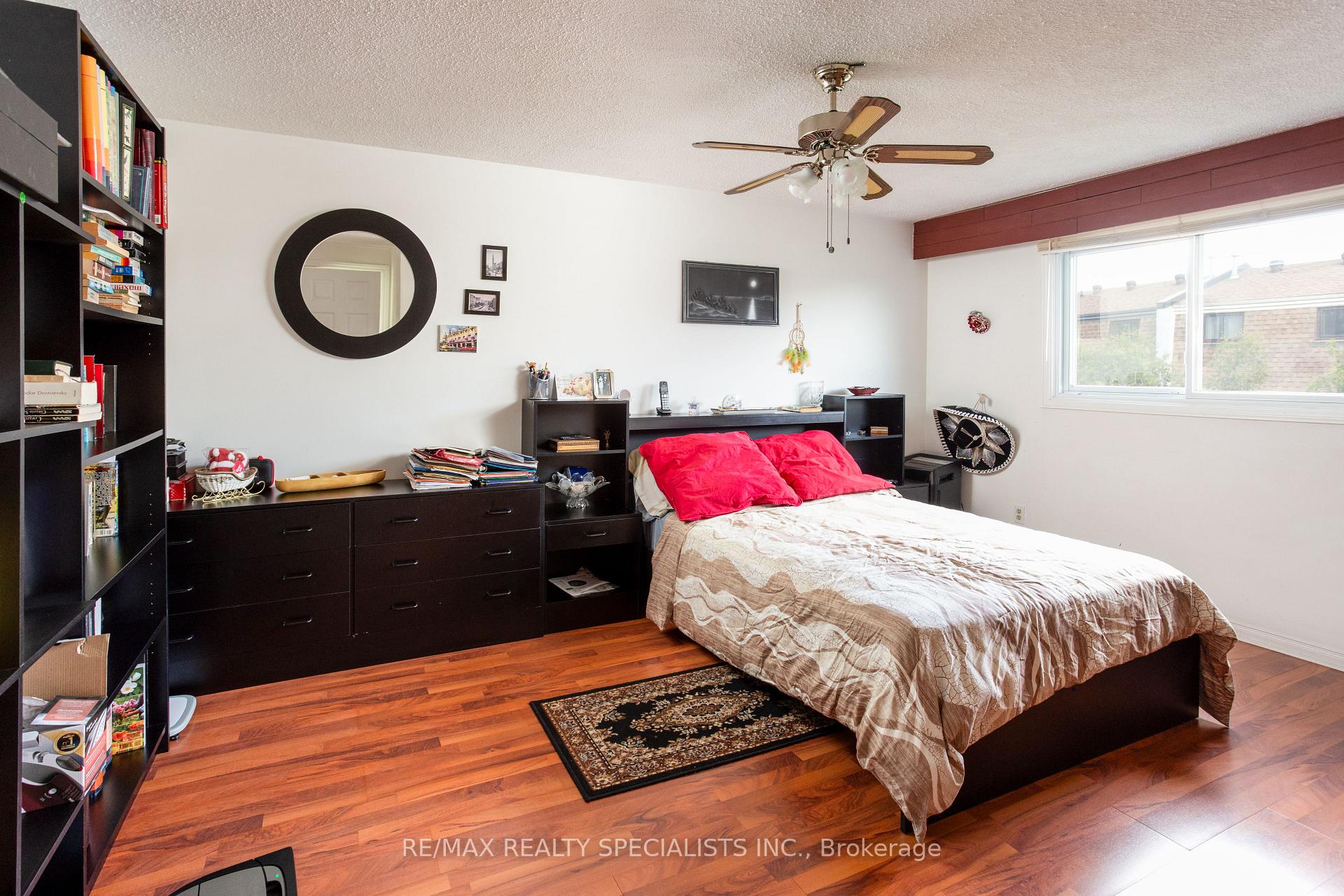 Photo 14 of 40 Mayberry Court, Brampton, Central Park — HOMEH