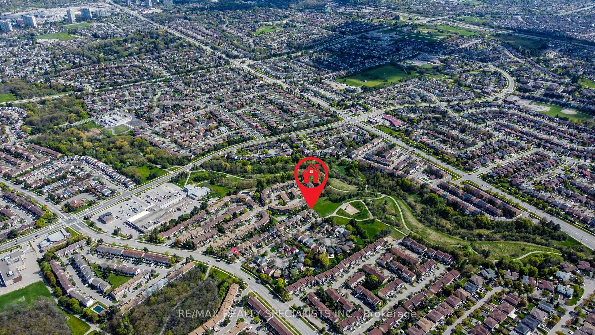 Photo 30 of 40 Mayberry Court, Brampton, Central Park — HOMEH