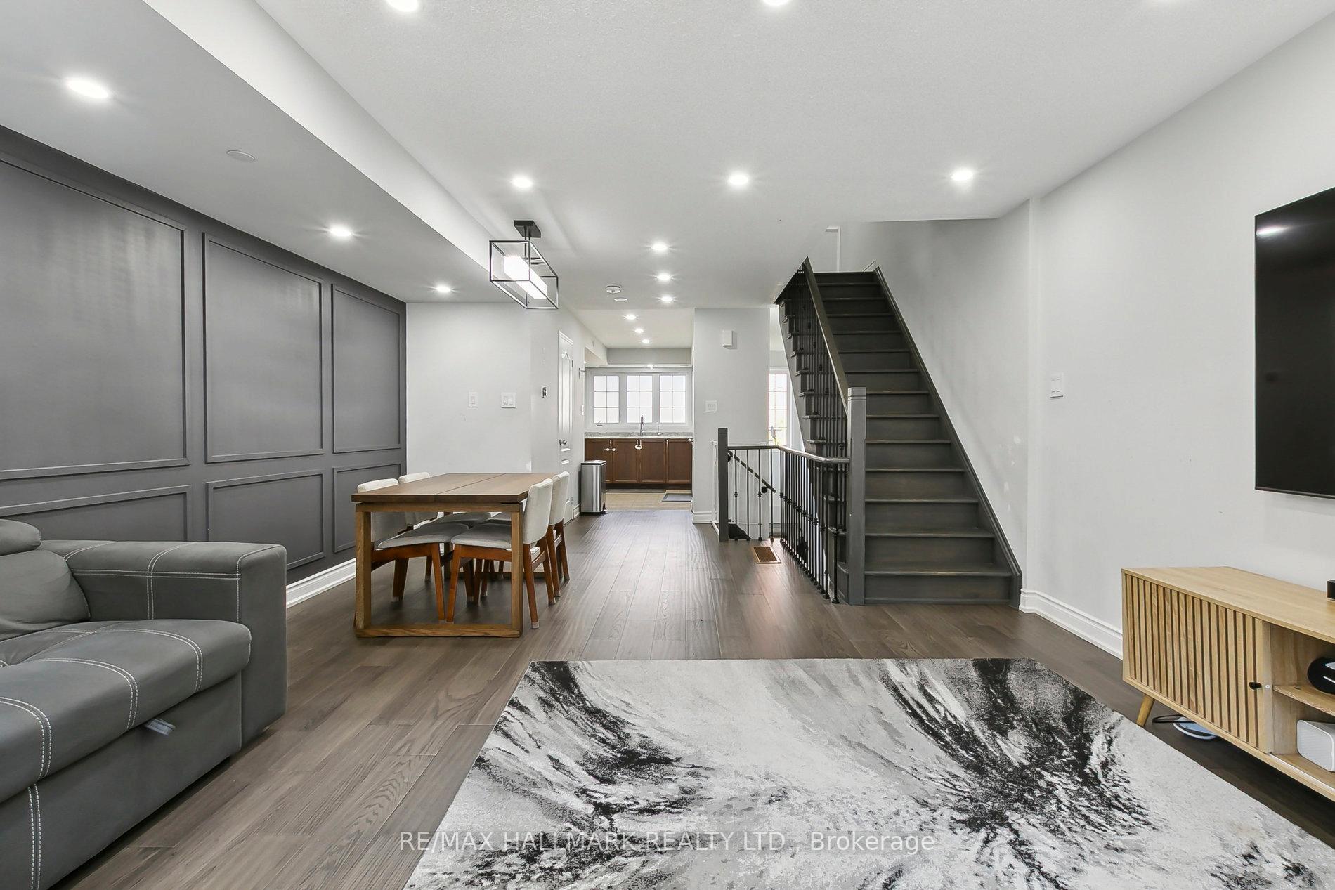 Photo 8 of 2636 Deputy Minister Path, Oshawa, Windfields — HOMEH