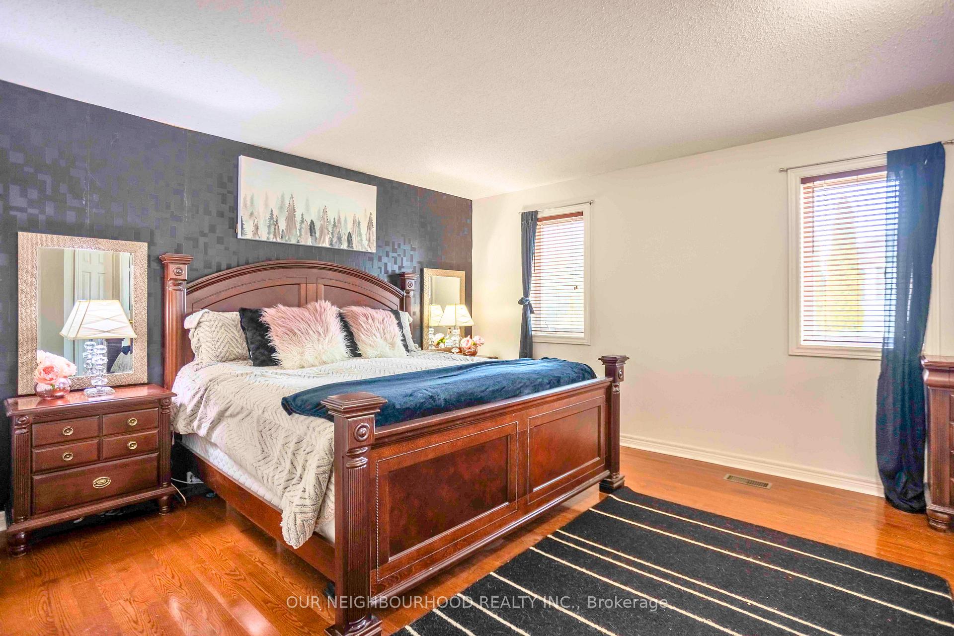 Photo 19 of 186 Ryerson Crescent, Oshawa, Samac — HOMEH