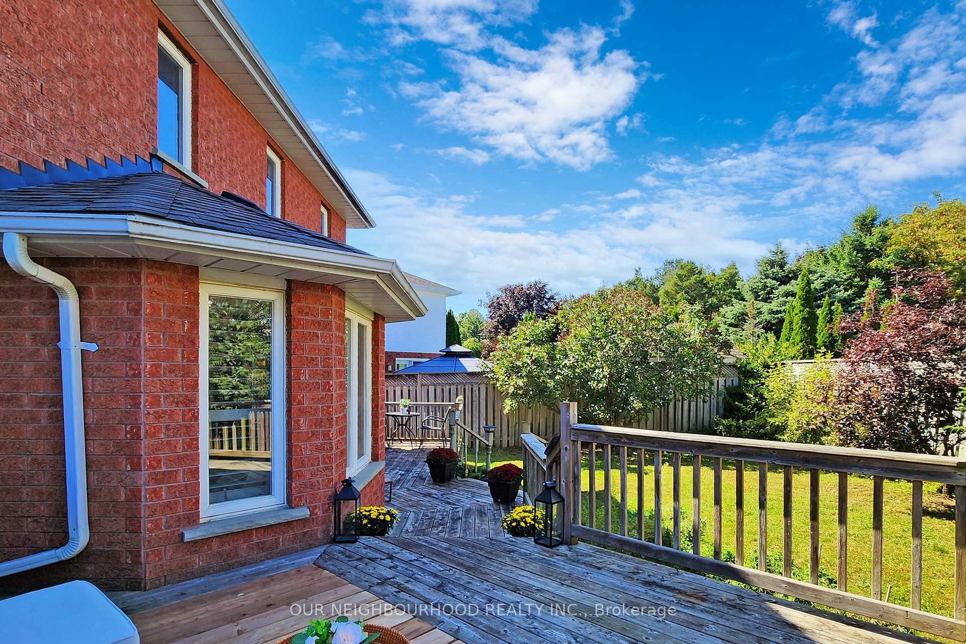 Photo 37 of 186 Ryerson Crescent, Oshawa, Samac — HOMEH
