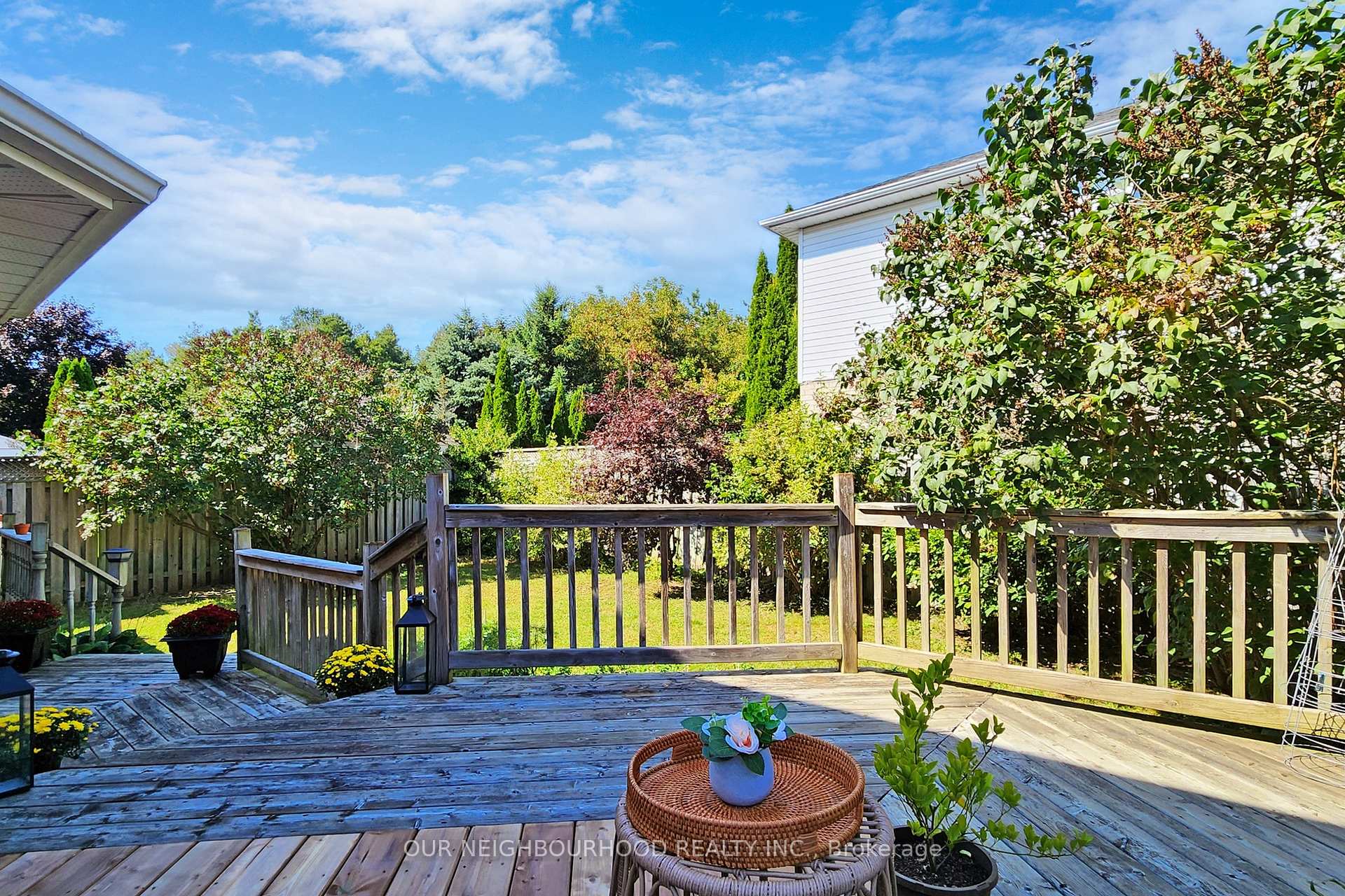 Photo 44 of 186 Ryerson Crescent, Oshawa, Samac — HOMEH